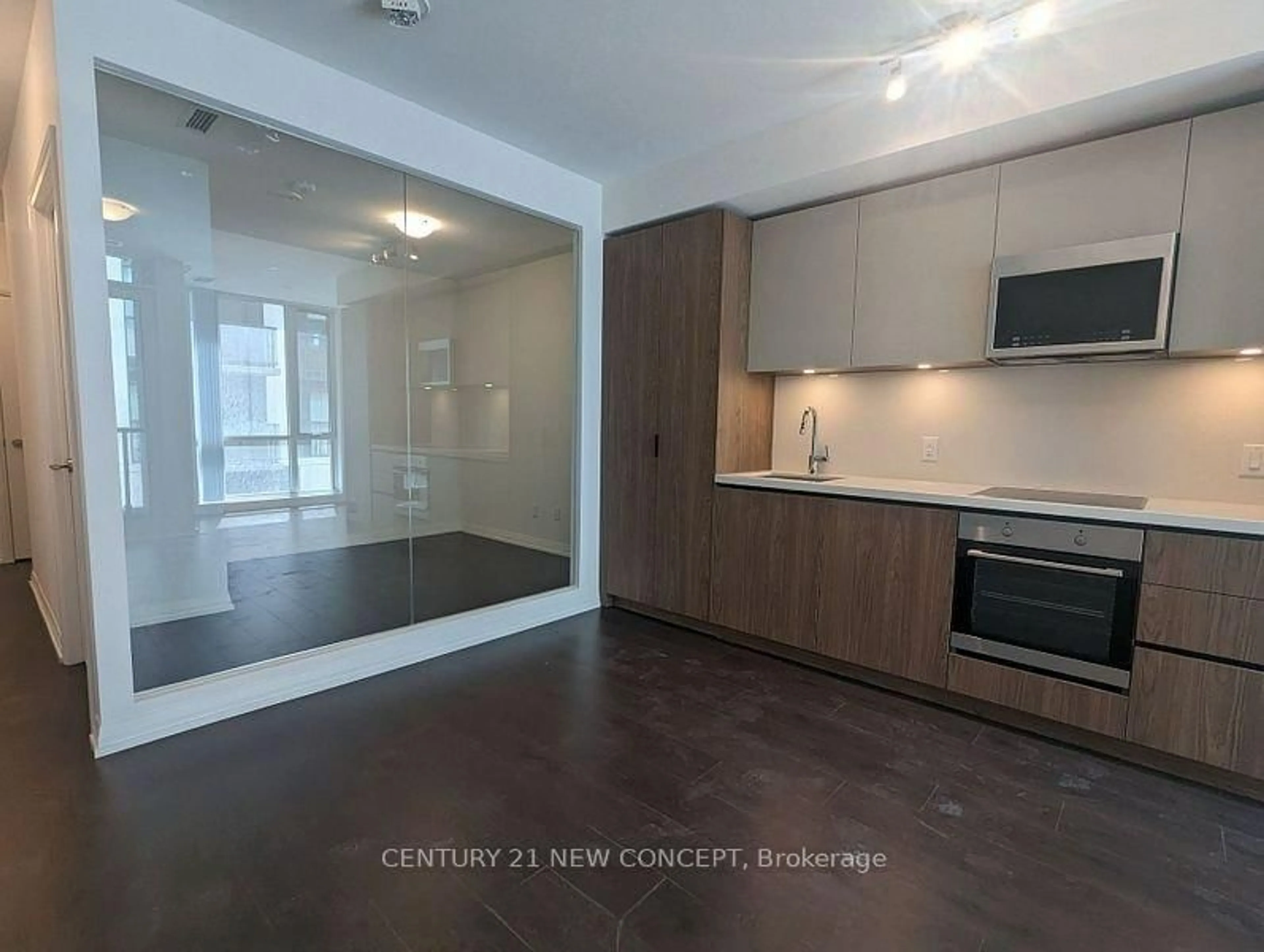 Unknown for 8 Widmer St #1101, Toronto Ontario M5V 0W6