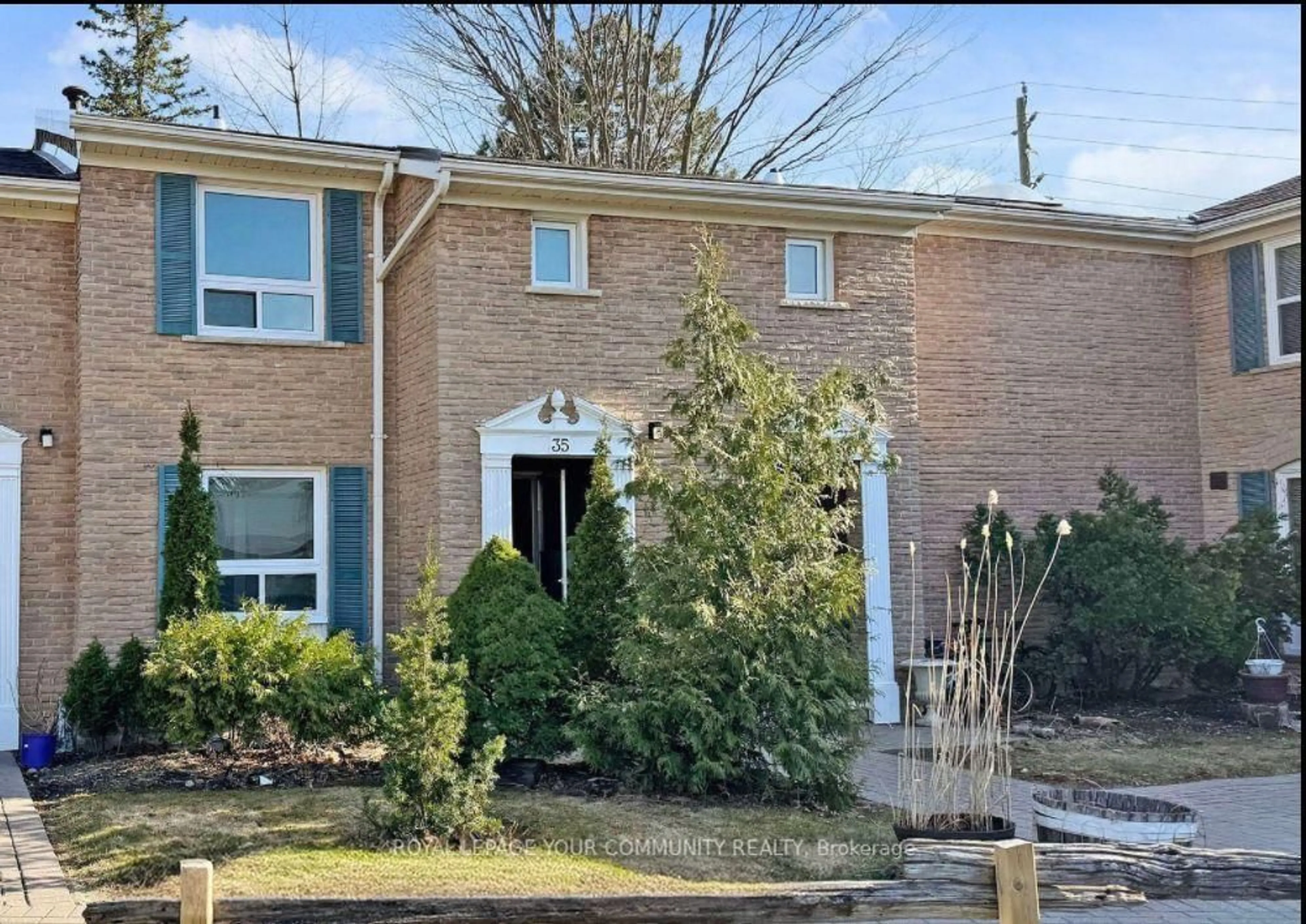 Home with brick exterior material, street for 551 Steeles Ave #35, Toronto Ontario M2M 3Y1