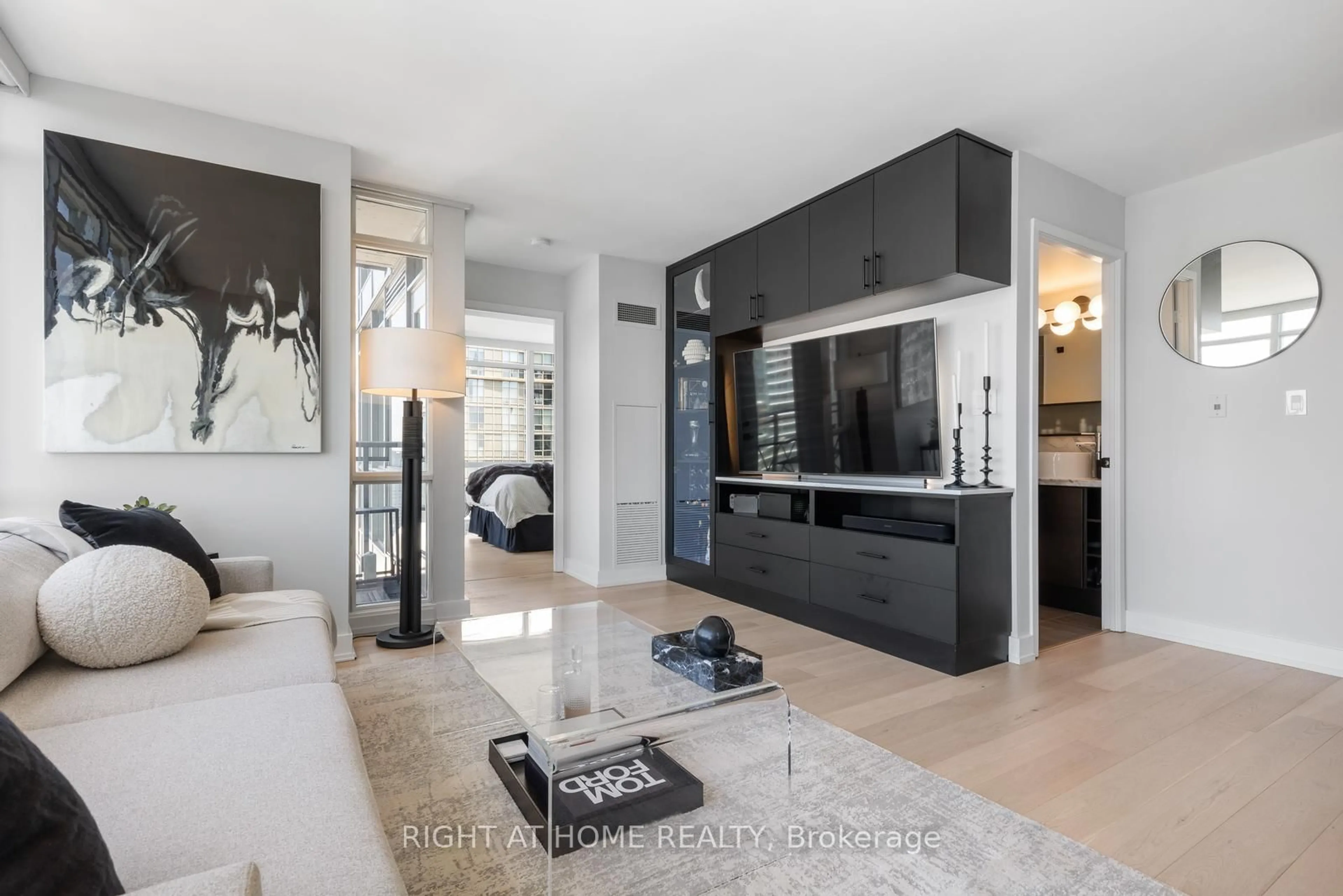 Unknown for 11 Brunel Crt #5306, Toronto Ontario M5V 3Y3
