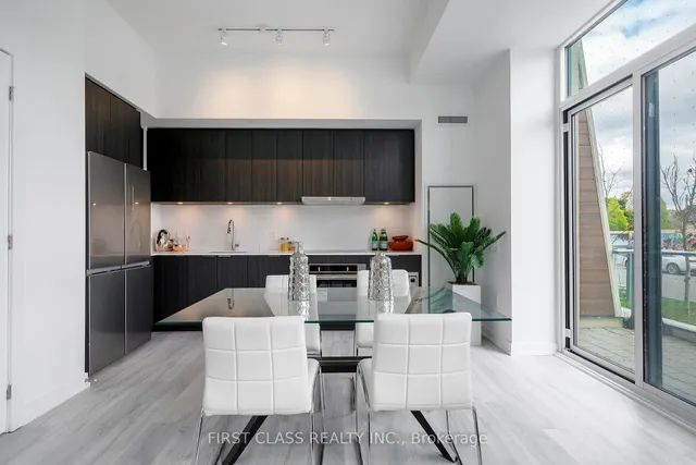 Additional property image - 8 Olympic Gdn Dr Unit 28