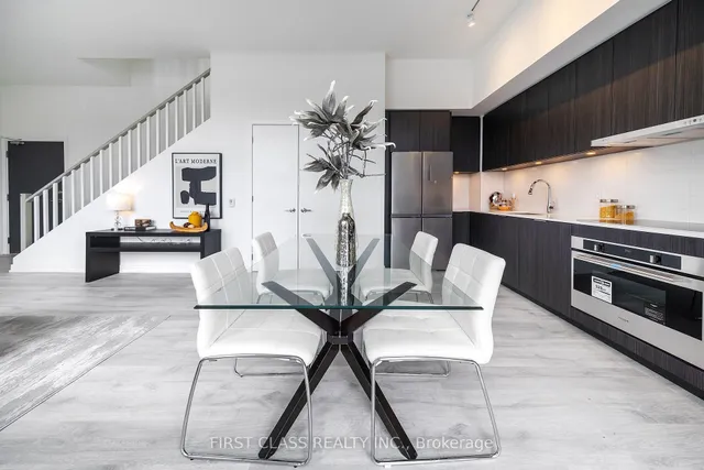 Additional property image - 8 Olympic Gdn Dr Unit 28