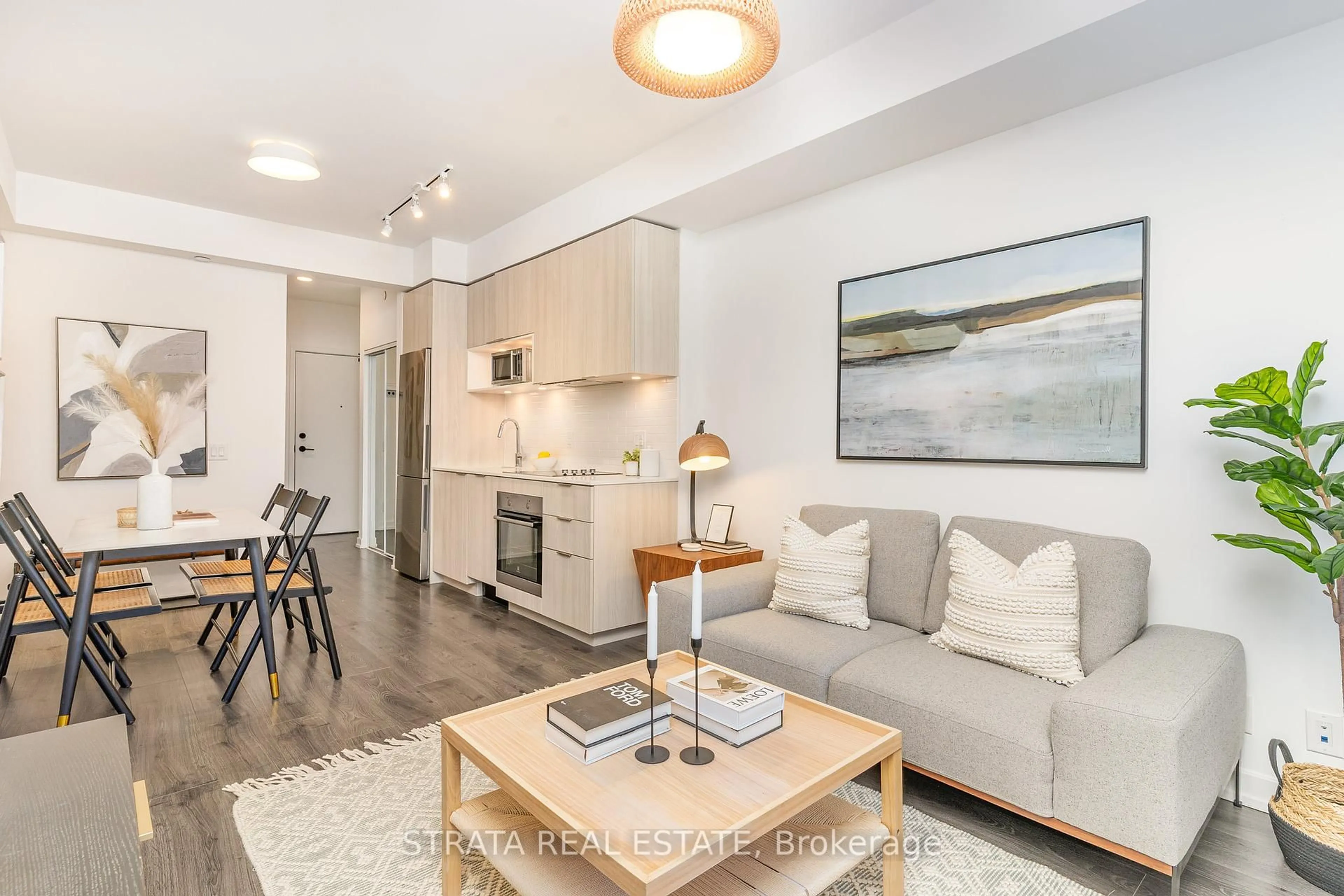 Open concept kitchen, wood/laminate floor for 20 Tubman Ave #808, Toronto Ontario M5A 0M8