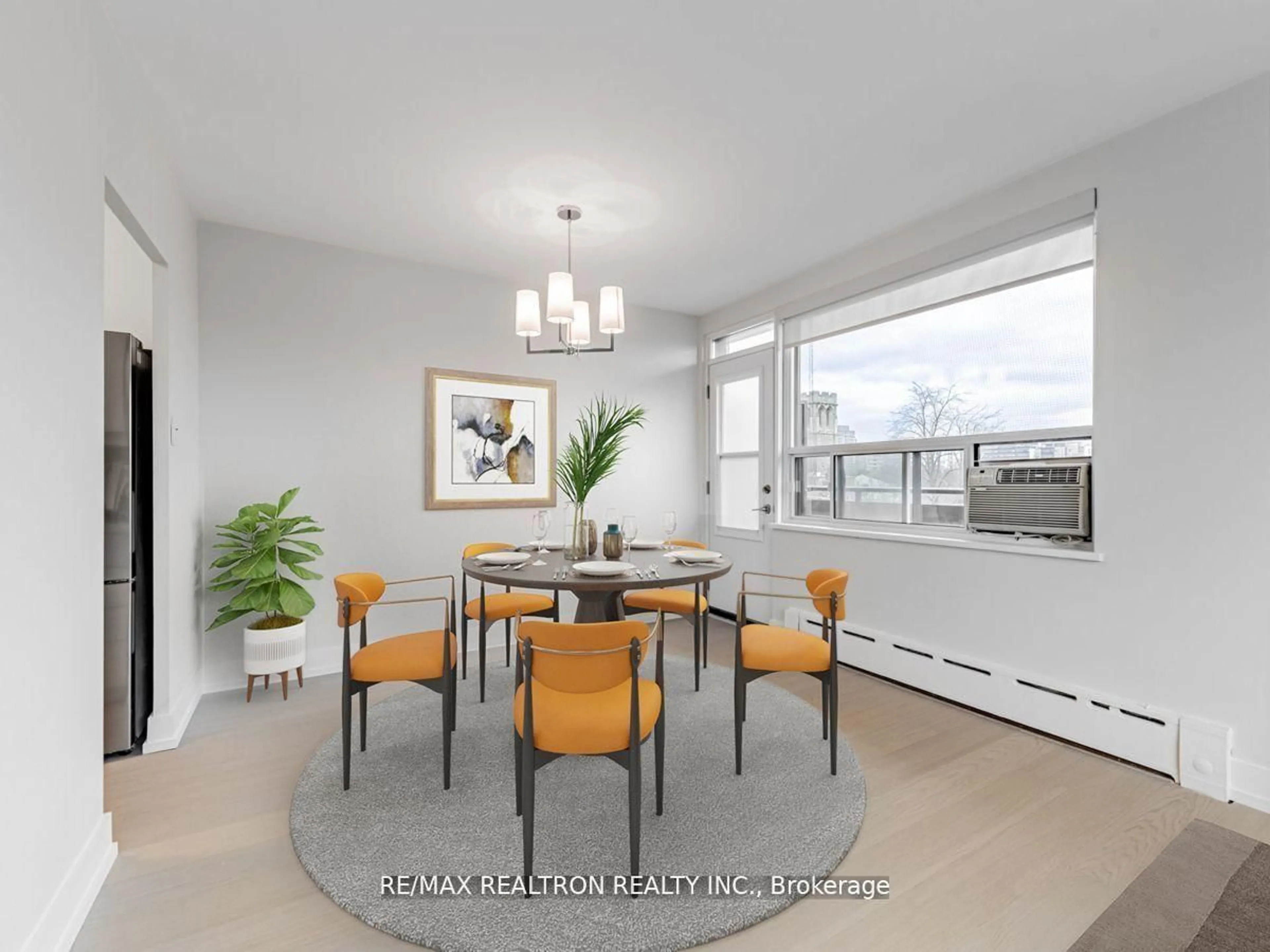Dining room, unknown for 78 Warren Rd #501, Toronto Ontario M4V 2R6
