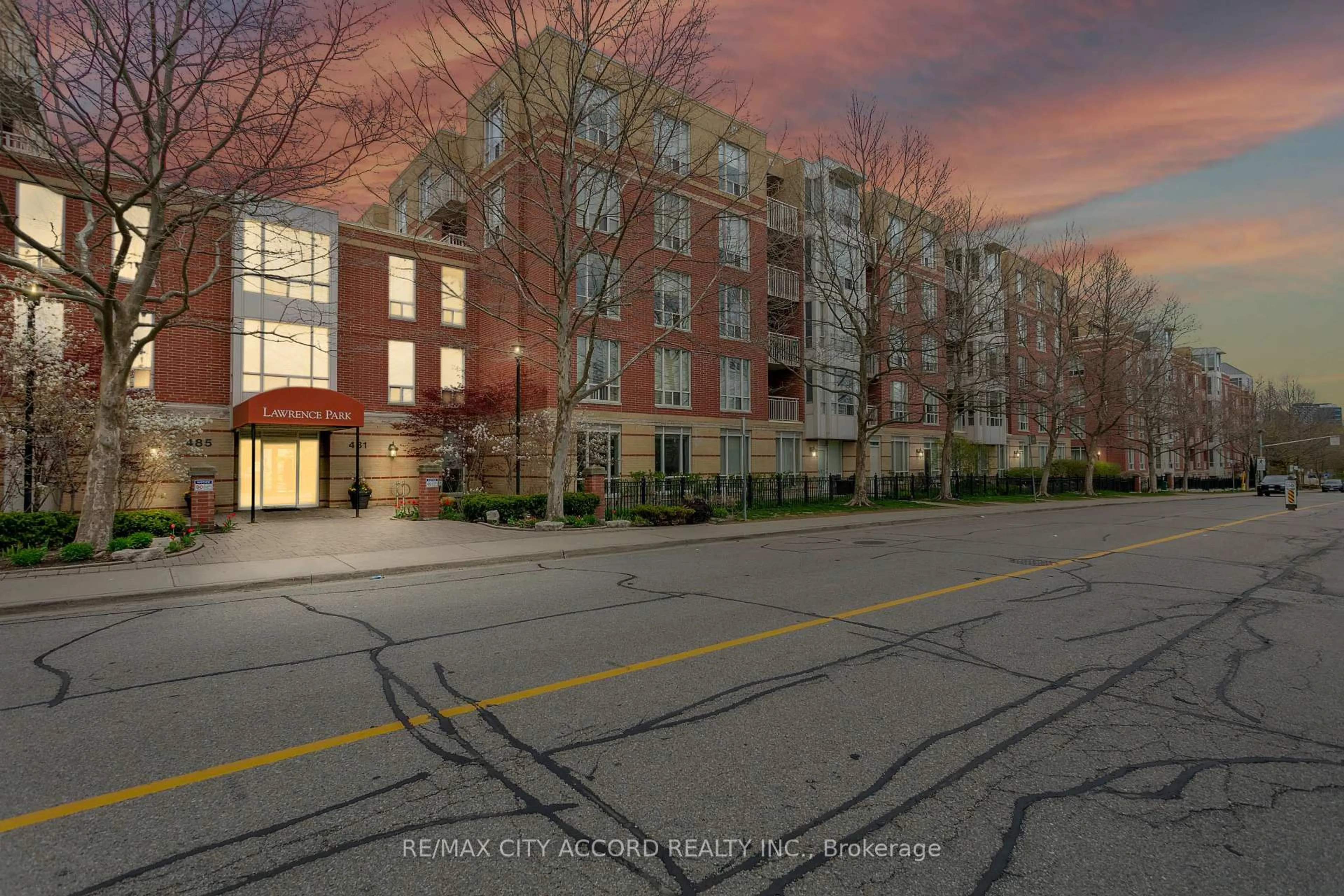 Unknown for 485 Rosewell Ave #210, Toronto Ontario M4R 2J2