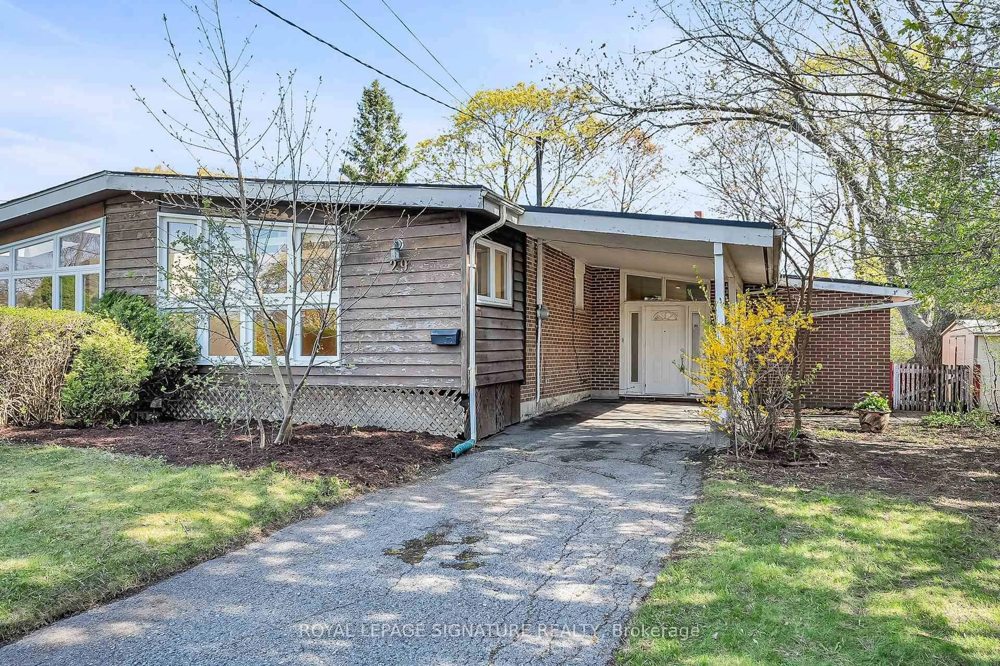 Unknown for 29 Cornerbrook Dr, Toronto Ontario M3A 1H5