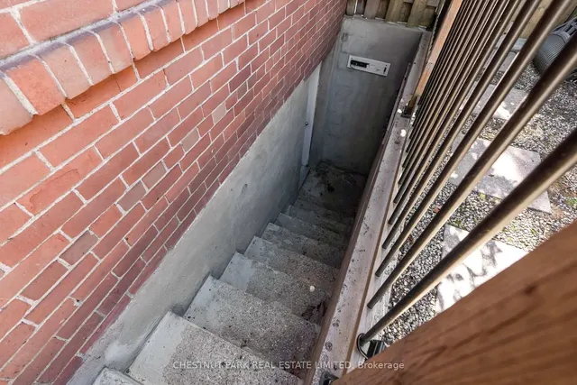 Additional property image - 45 Summerhill Gdns
