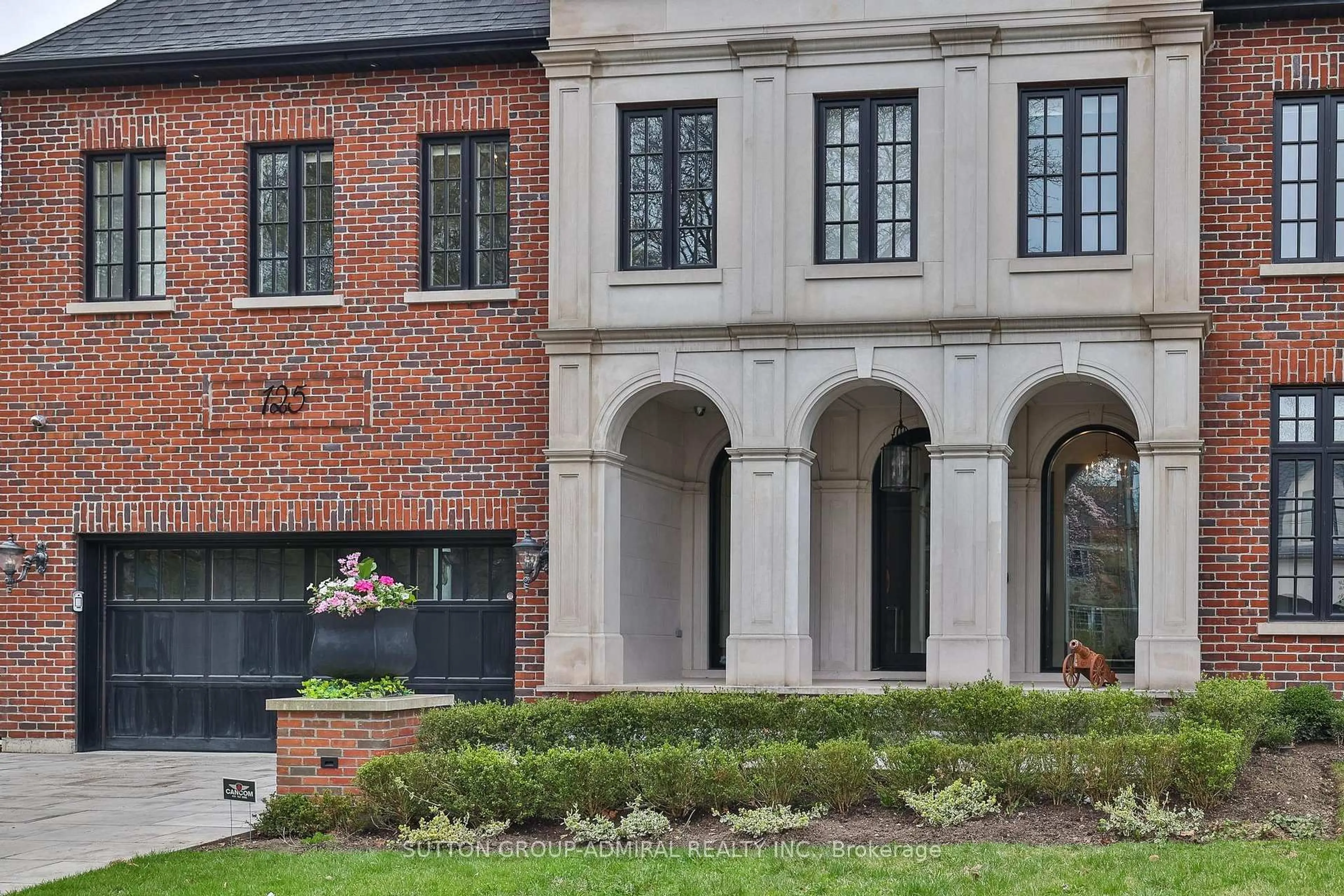 Home with brick exterior material, street for 125 Sandringham Dr, Toronto Ontario M3H 1E2