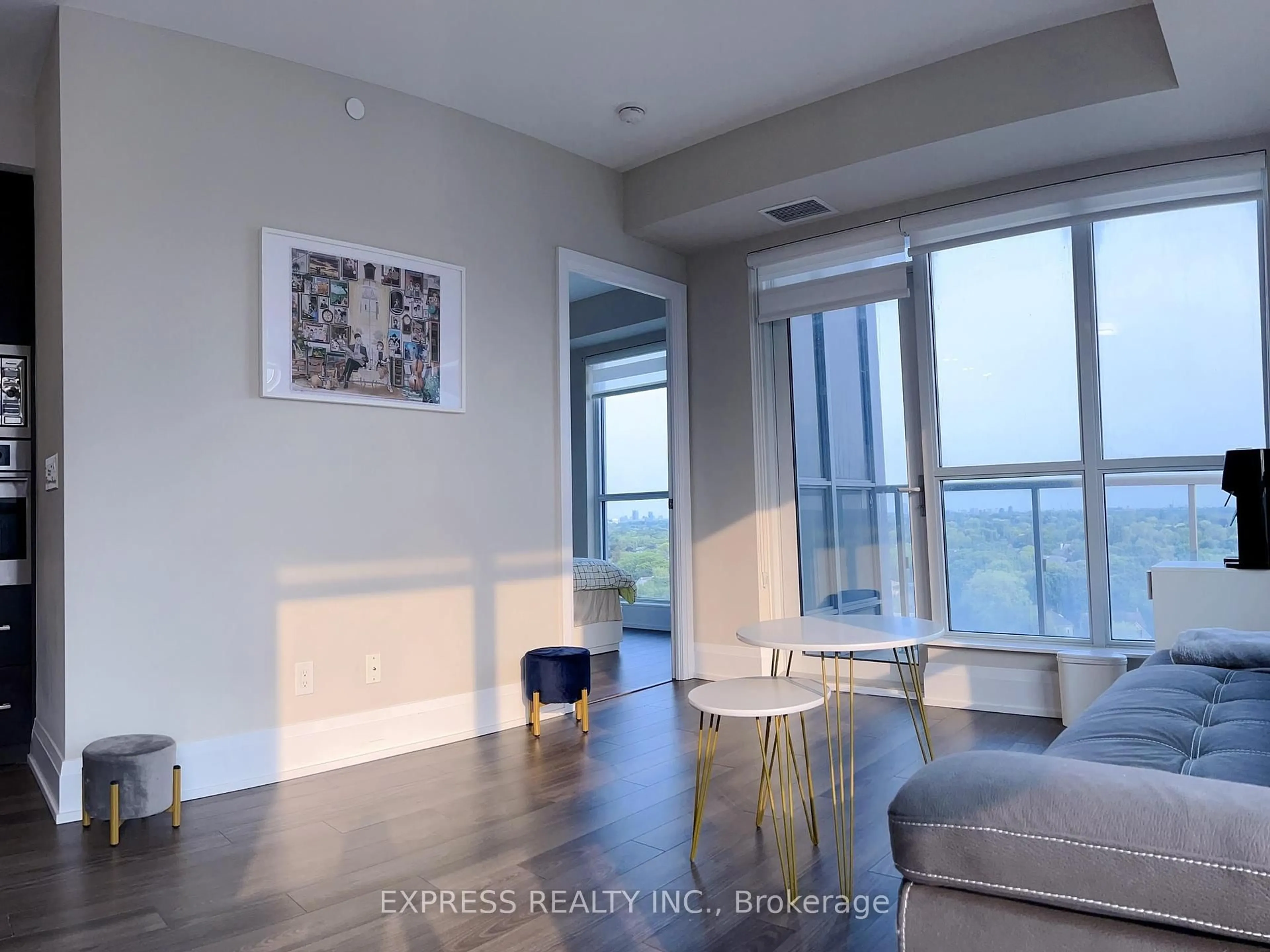 A pic of a room for 120 Harrison Garden Blvd #1309, Toronto Ontario M2N 0H1