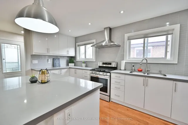 Additional property image - 10 Billington Cres