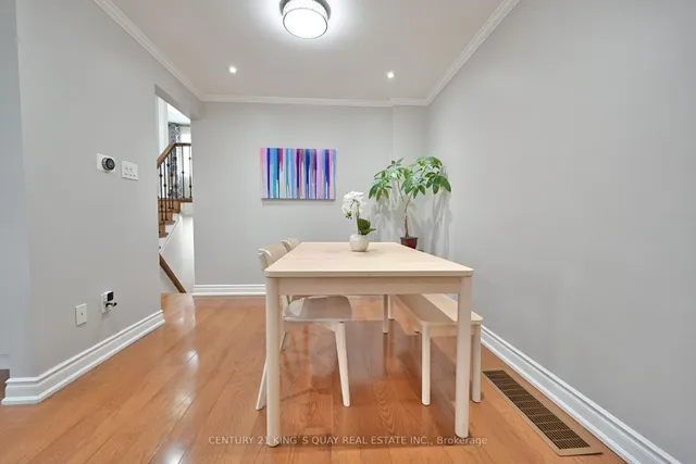 Additional property image - 10 Billington Cres