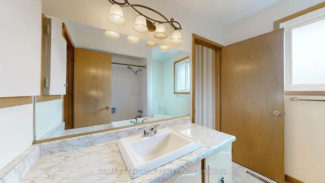 Additional property image - 3 Taverly Rd