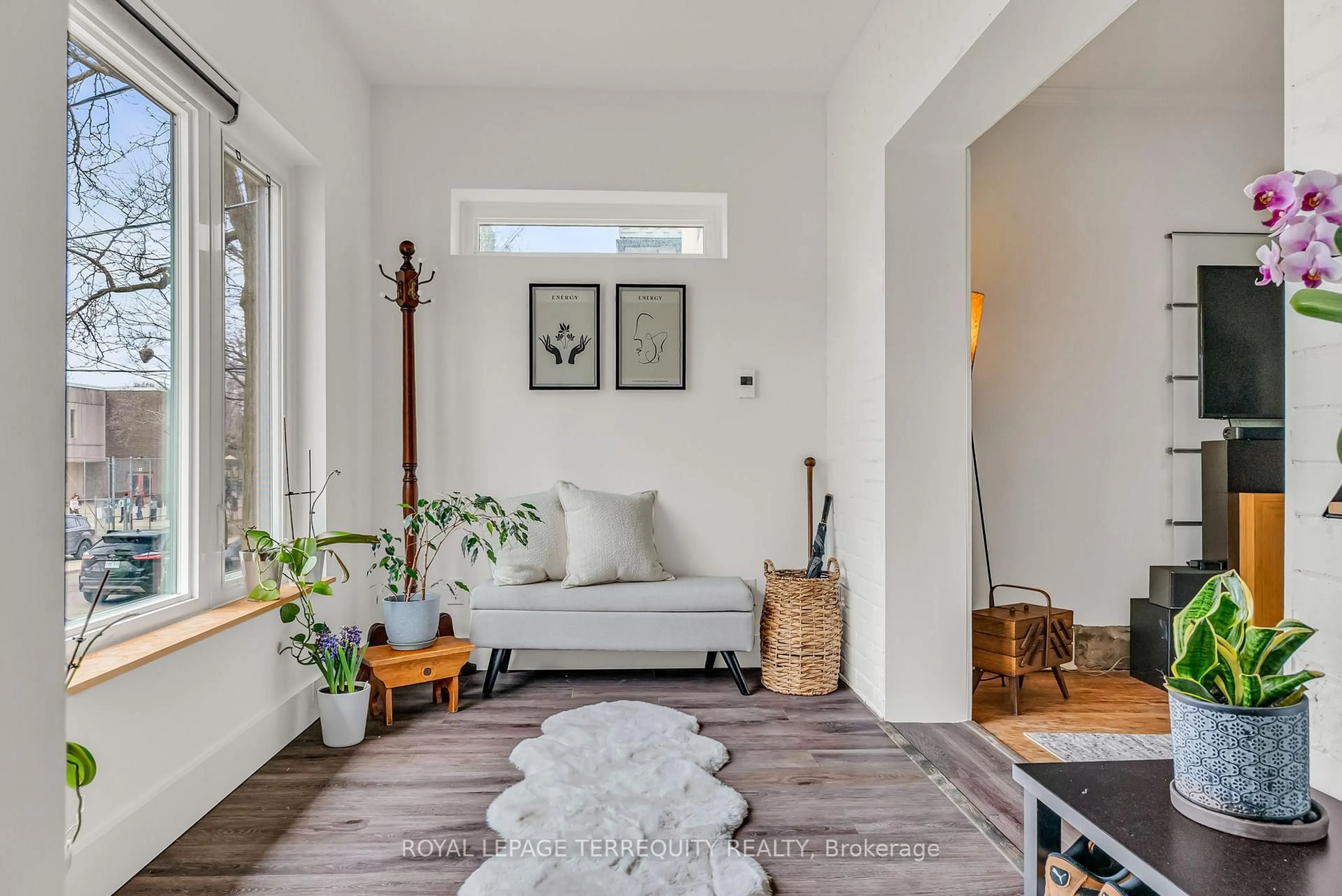 Living room with furniture, unknown for 115 Humewood Dr, Toronto Ontario M6C 2W6