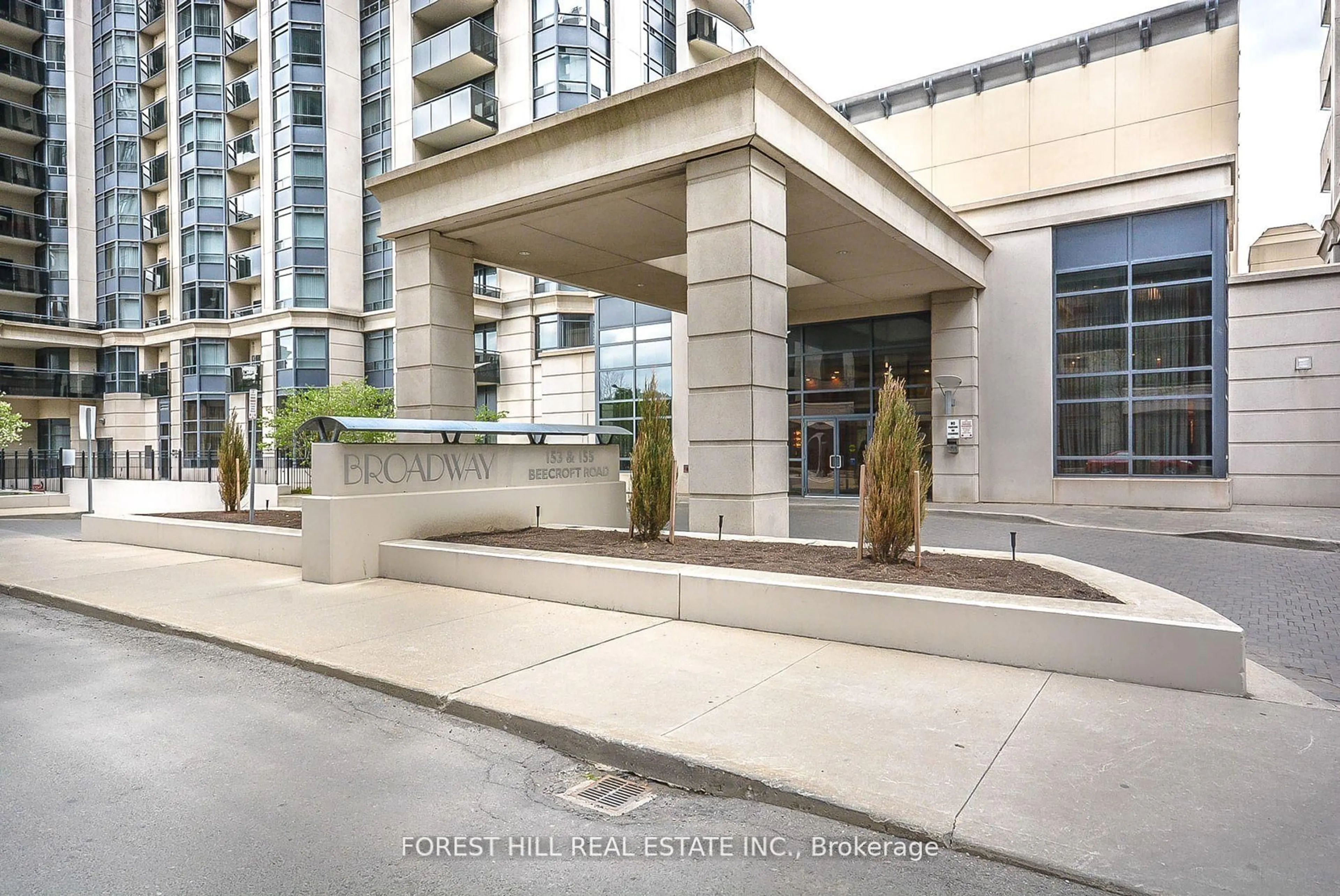 Indoor foyer for 153 Beecroft Rd #2711, Toronto Ontario M2N 7C5