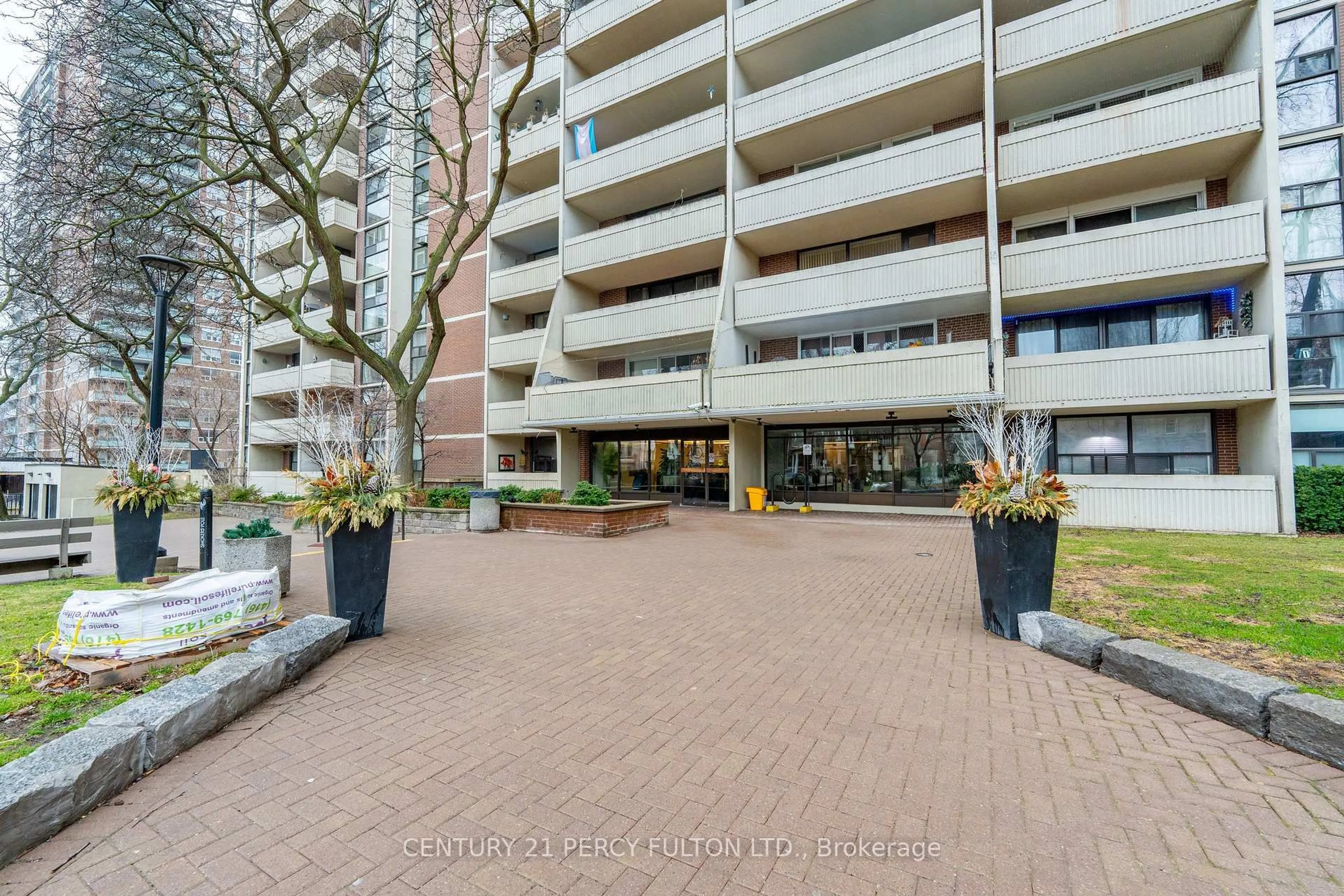 Unknown for 40 Homewood Ave #107, Toronto Ontario M4Y 2K2