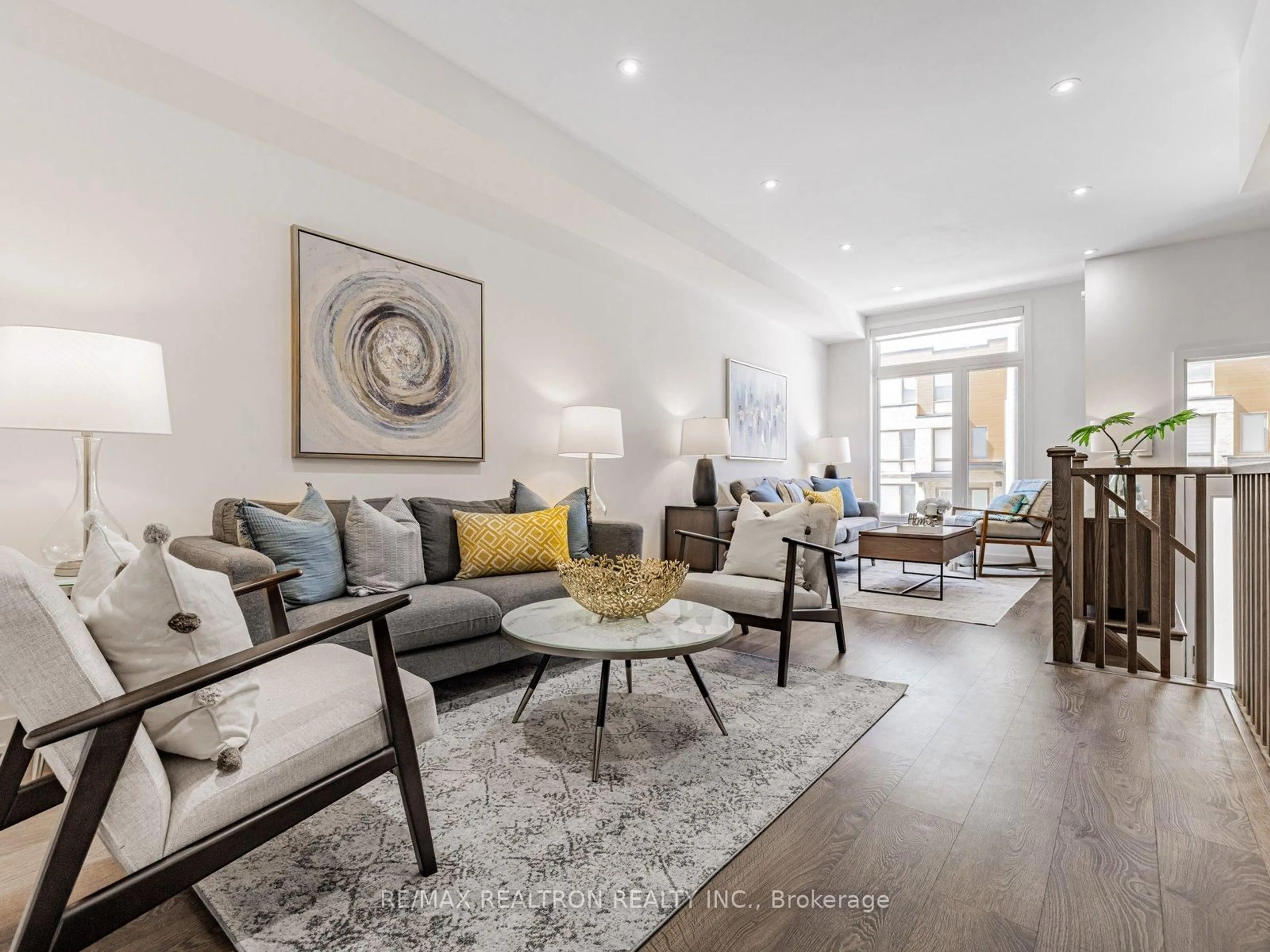 Living room with furniture, unknown for 109 Green Gardens Blvd, Toronto Ontario M6A 0E2