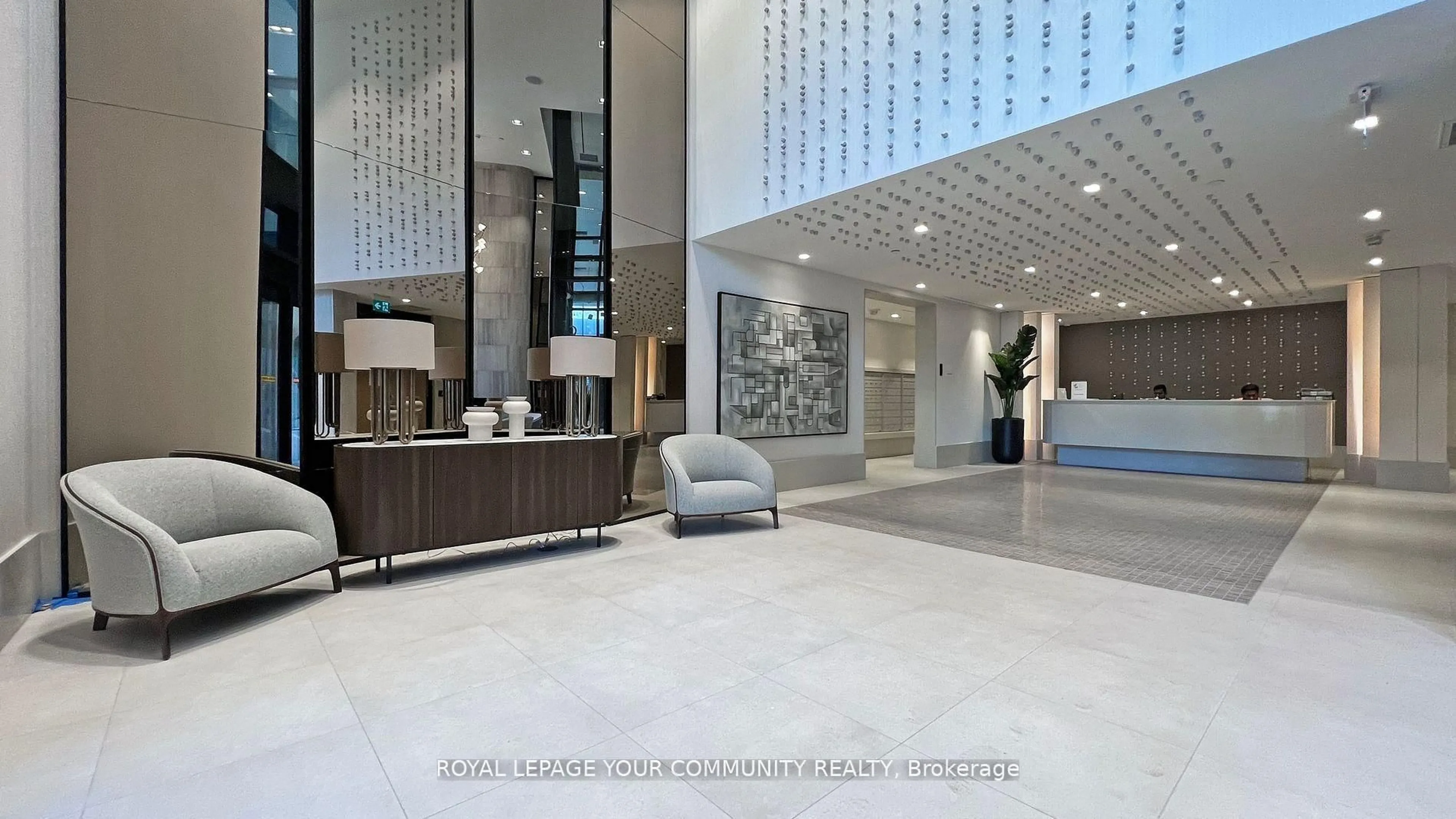 Lobby for 2020 Bathurst St #1911, Toronto Ontario M5P 0A6