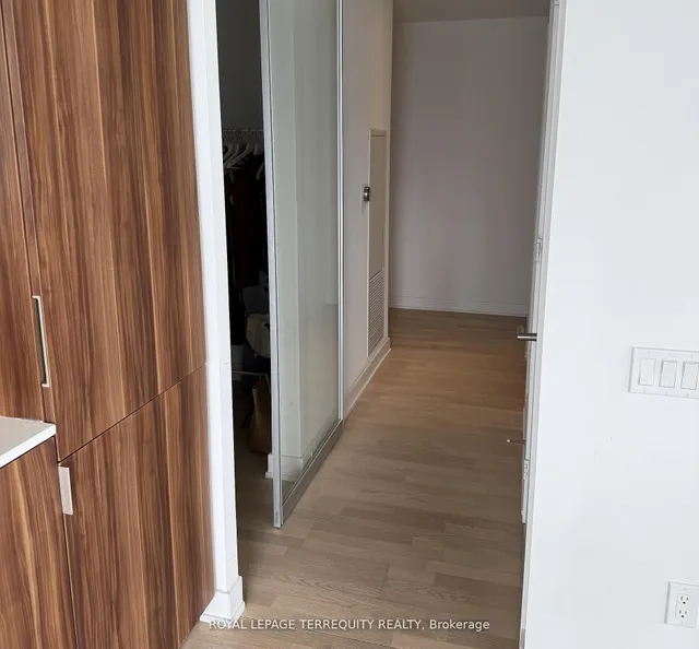 Additional property image - 185 Roehampton Ave Unit 1510