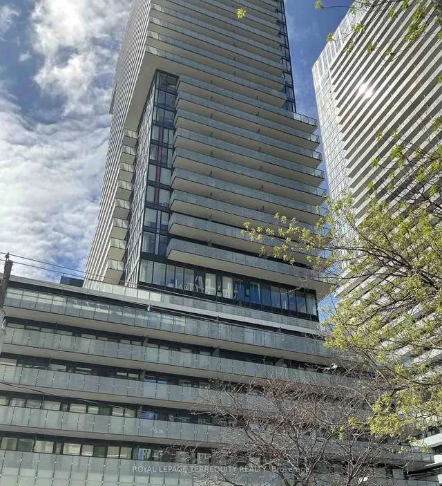 Additional property image - 185 Roehampton Ave Unit 1510