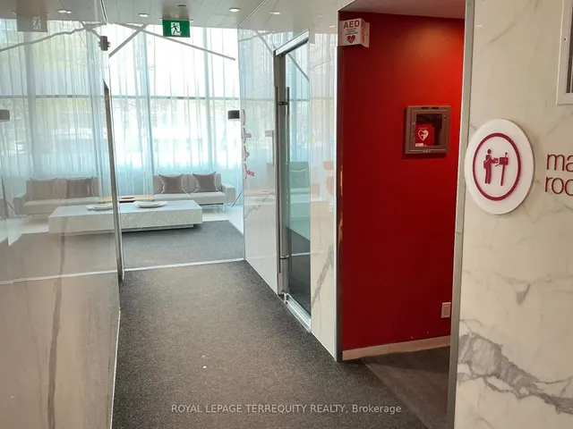 Additional property image - 185 Roehampton Ave Unit 1510