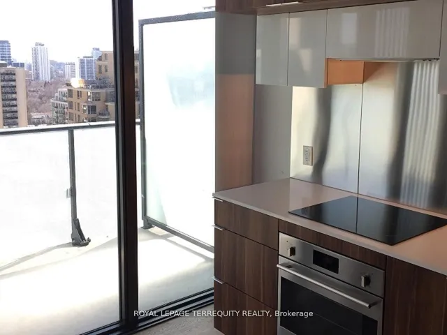 Additional property image - 185 Roehampton Ave Unit 1510