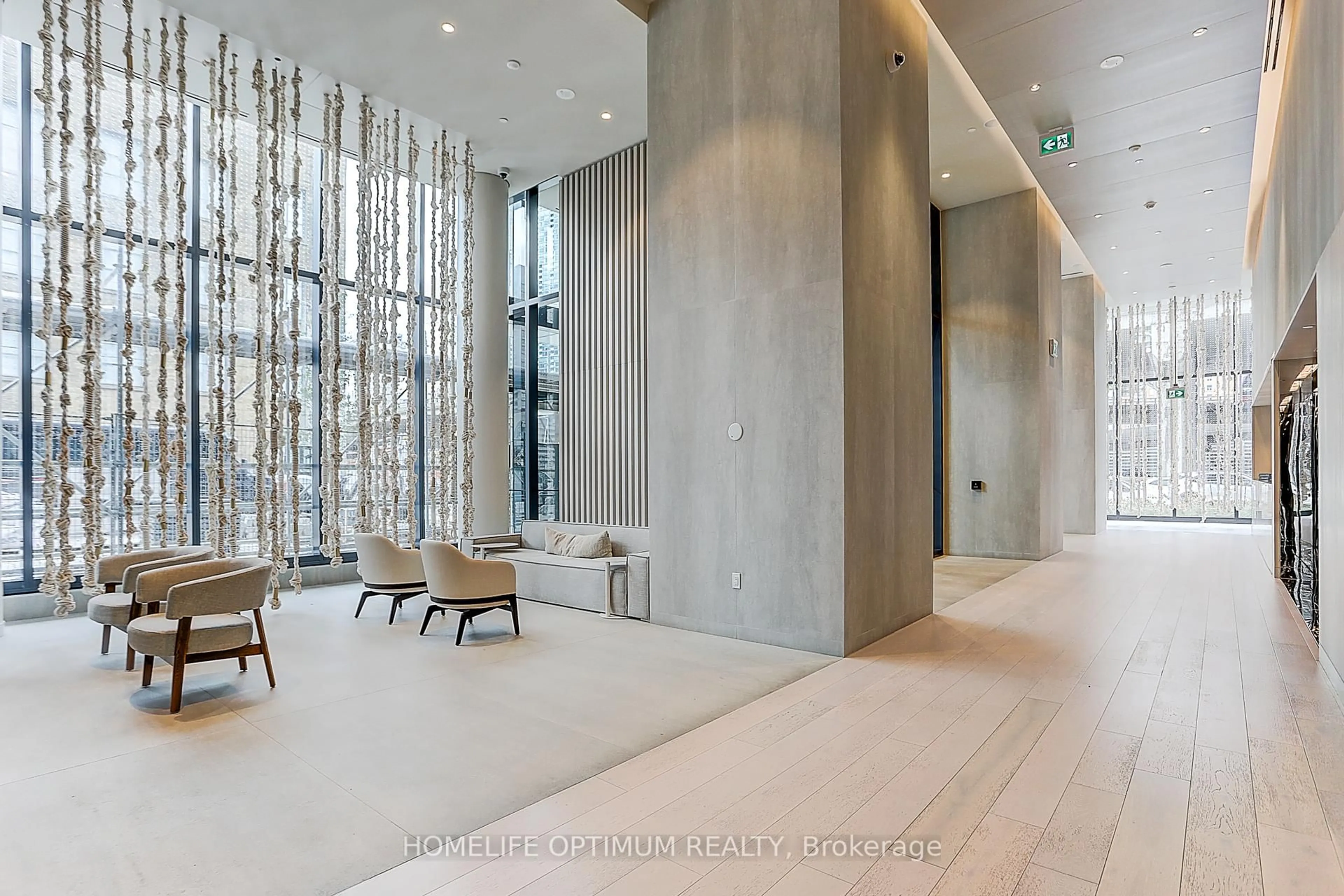 Indoor foyer for 55 Cooper St #1611, Toronto Ontario M5E 0G1