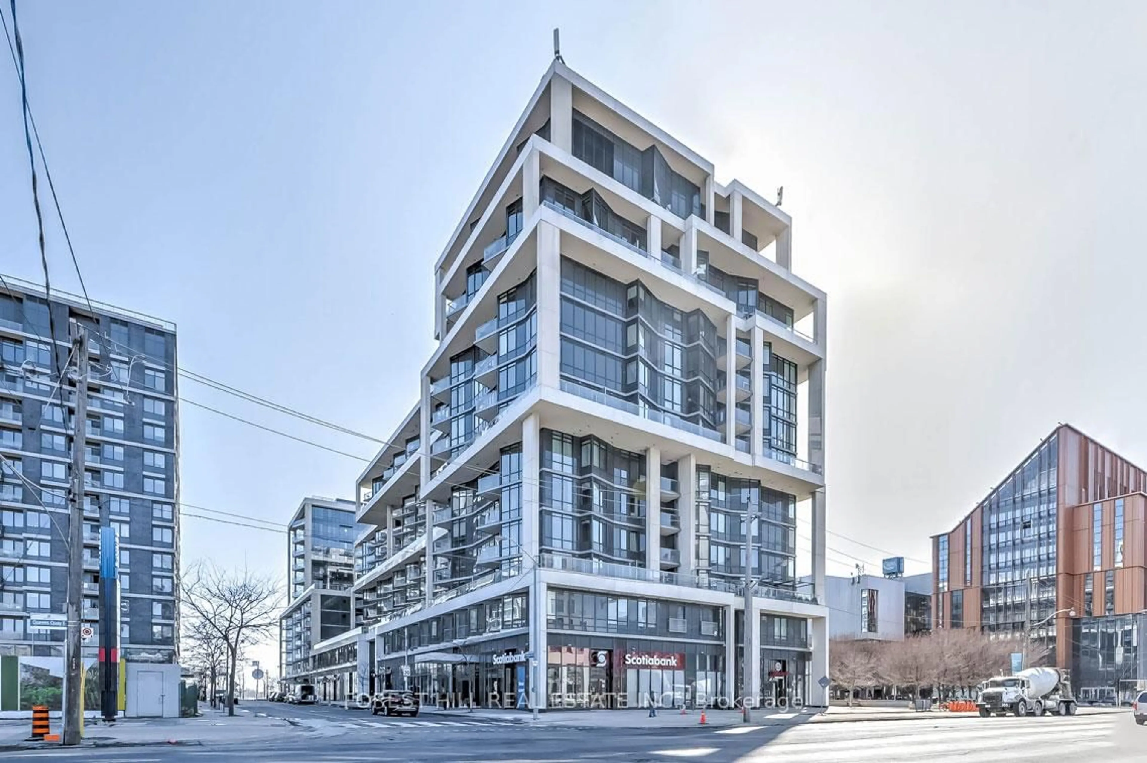Indoor foyer for 15 Merchants' Wharf N/A #642, Toronto Ontario M5A 0N8