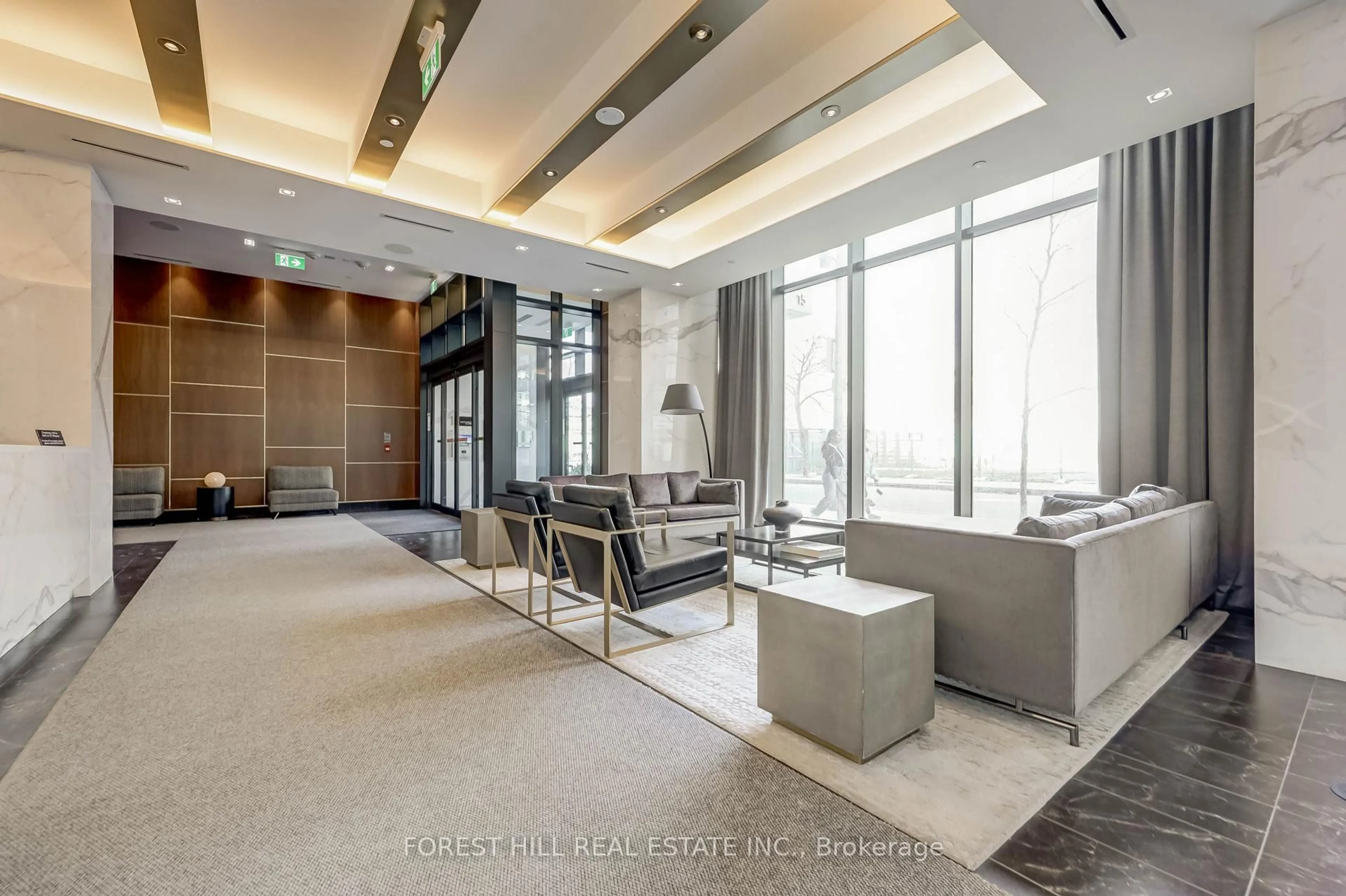 Indoor foyer for 15 Merchants' Wharf N/A #642, Toronto Ontario M5A 0N8