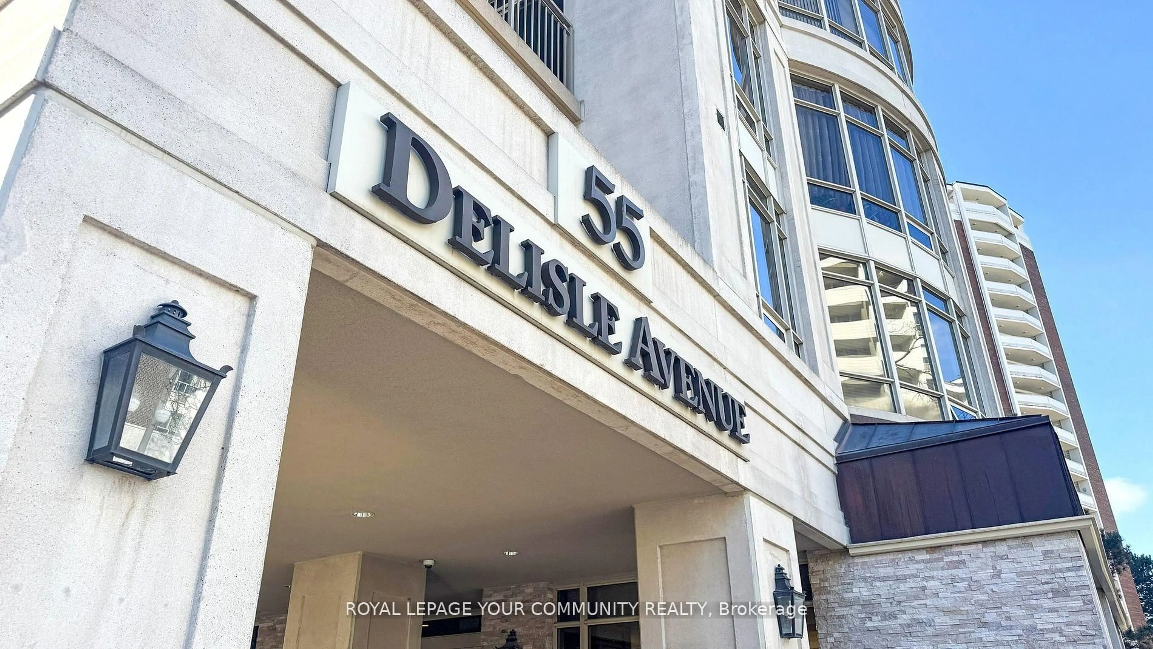 Lobby for 55 Delisle Ave #501, Toronto Ontario M4V 3C2