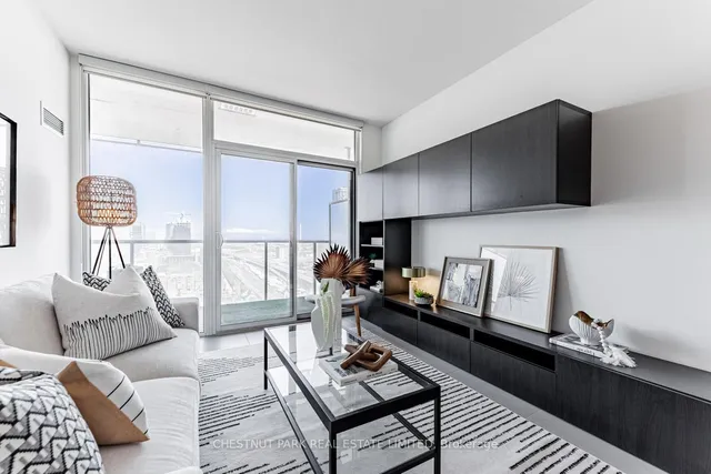 Additional property image - 1 Market St Unit 2206