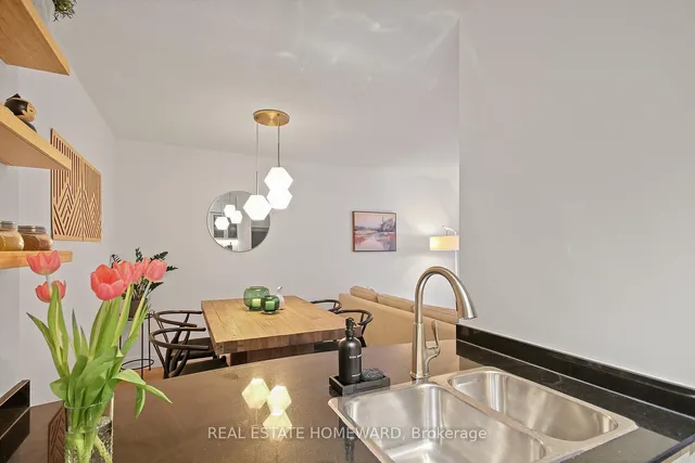 Additional property image - 34 Western Battery Rd Unit 429