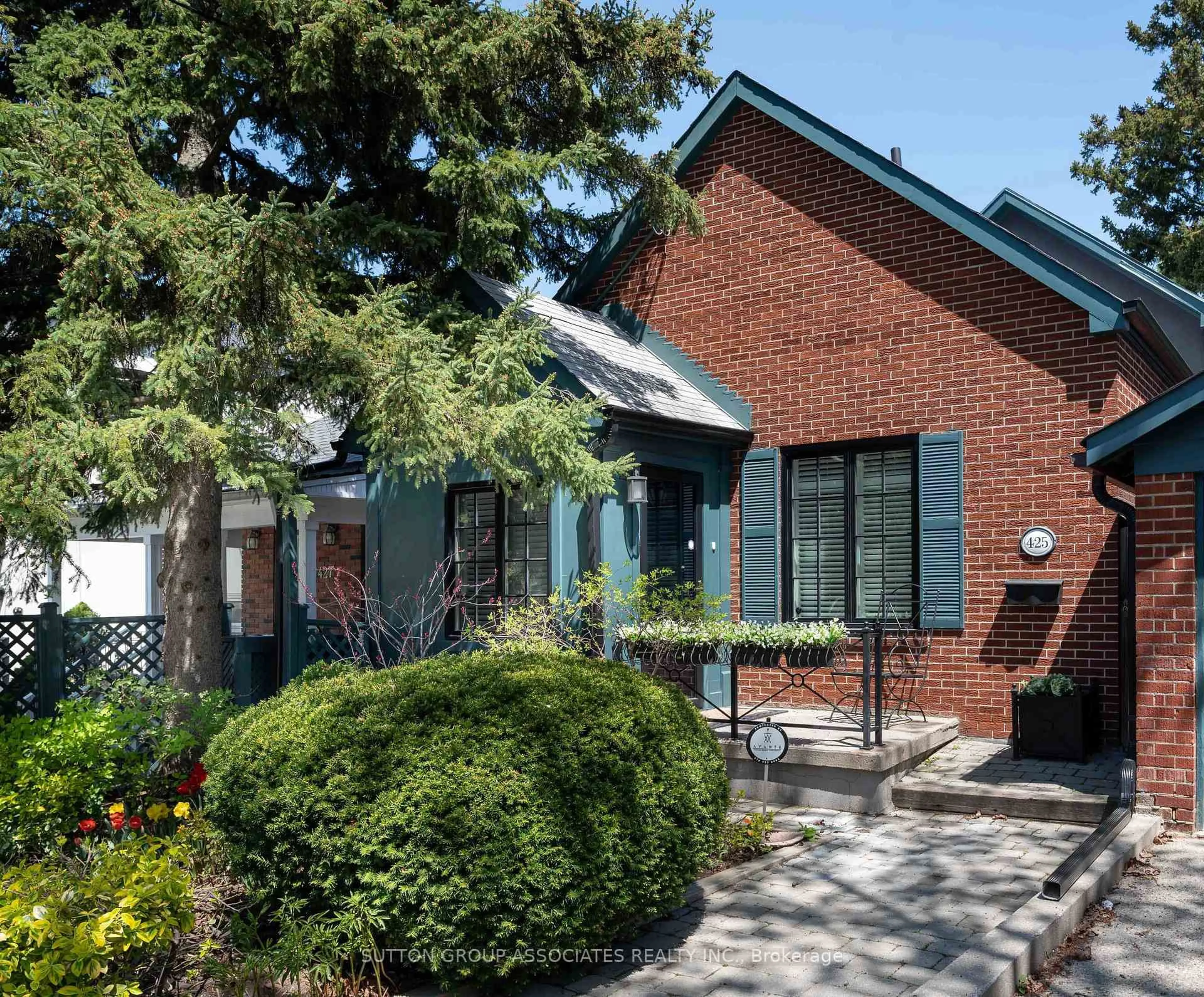 Home with brick exterior material, street for 425 Arlington Ave, Toronto Ontario M6C 3A4