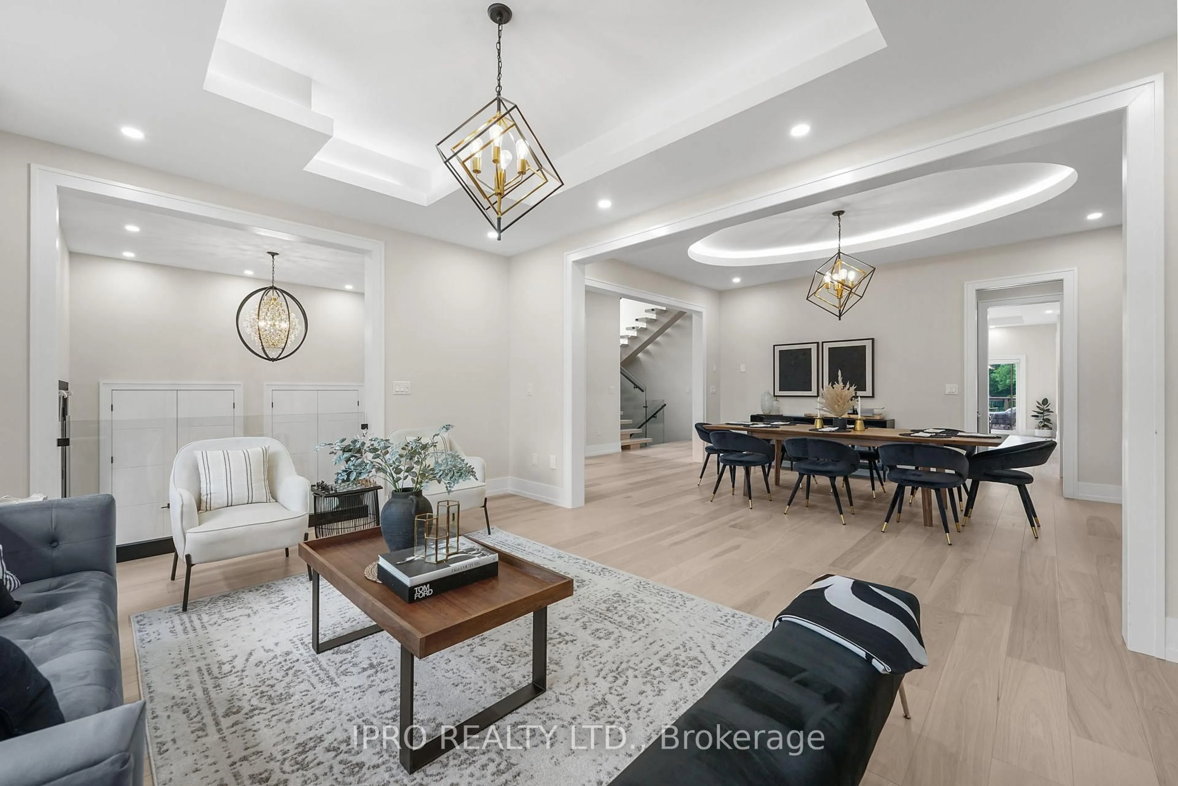 Unknown for 262 Senlac Rd, Toronto Ontario M2R 1P8
