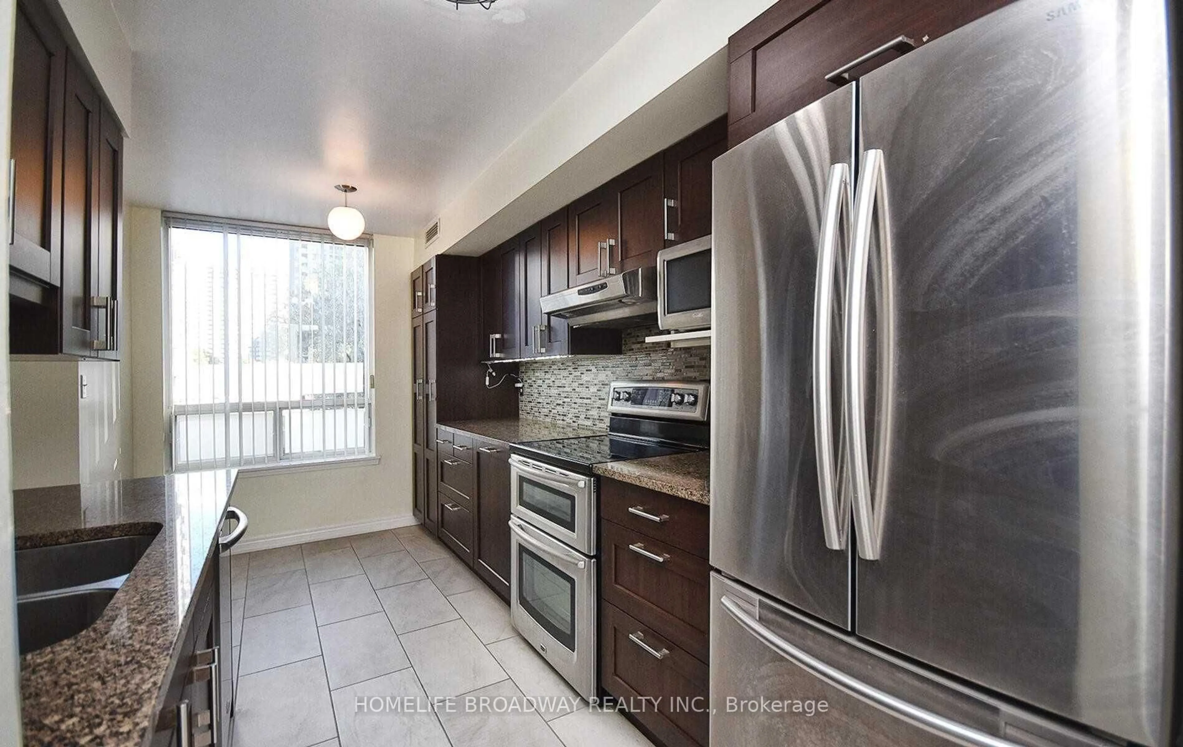Standard kitchen, ceramic/tile floor for 18 Hillcrest Ave #210, Toronto Ontario M2N 6T5