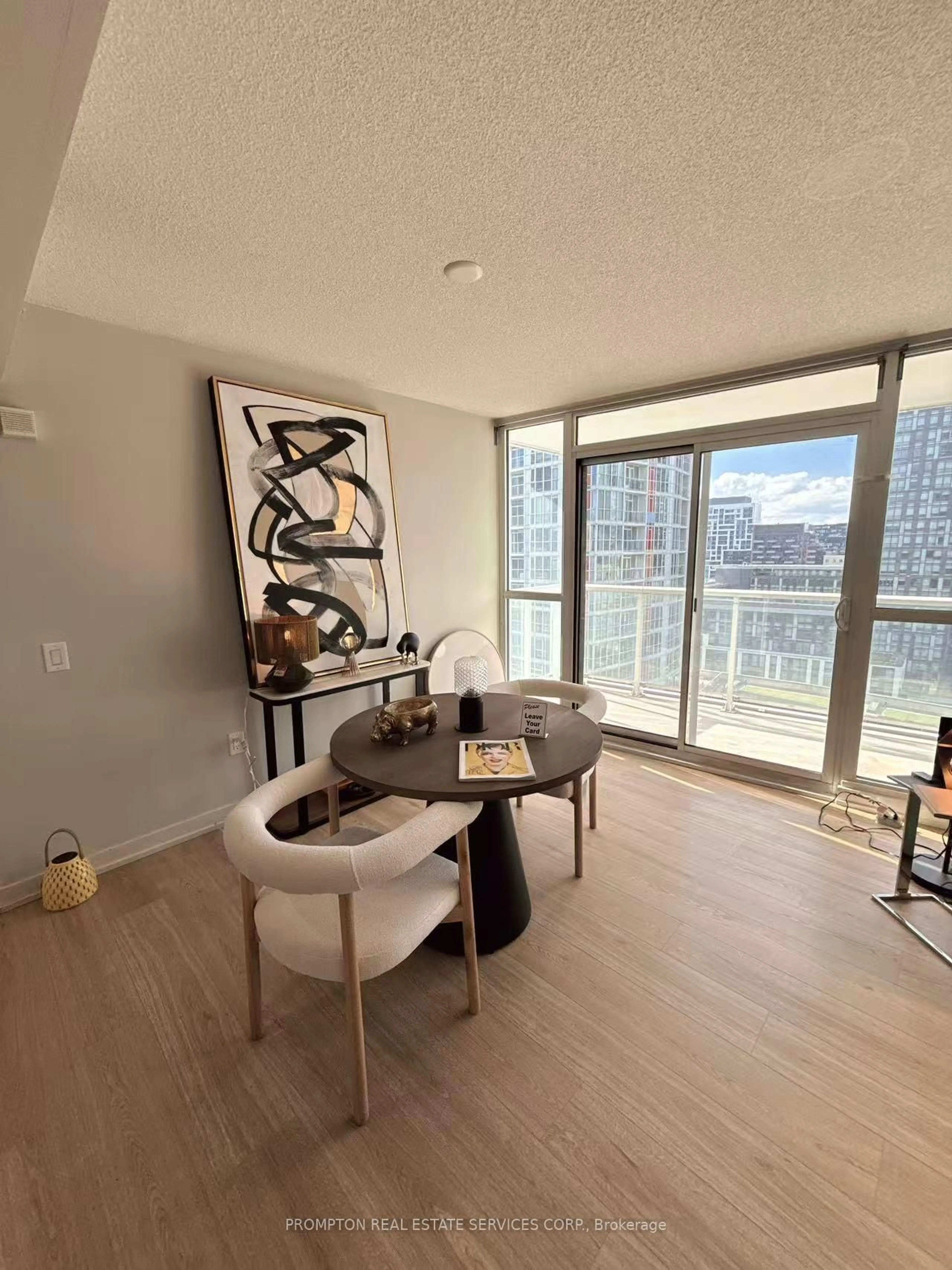 A pic of a room for 75 Queens Wharf Rd #1615, Toronto Ontario M5V 0J8