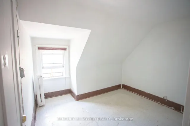 Additional property image - 35 Huron St