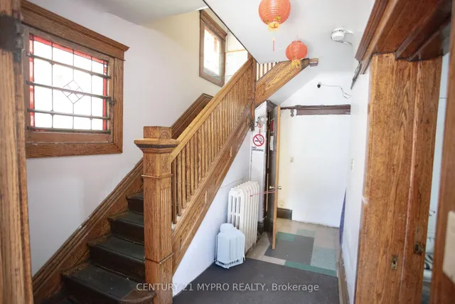 Additional property image - 35 Huron St