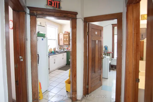Additional property image - 35 Huron St