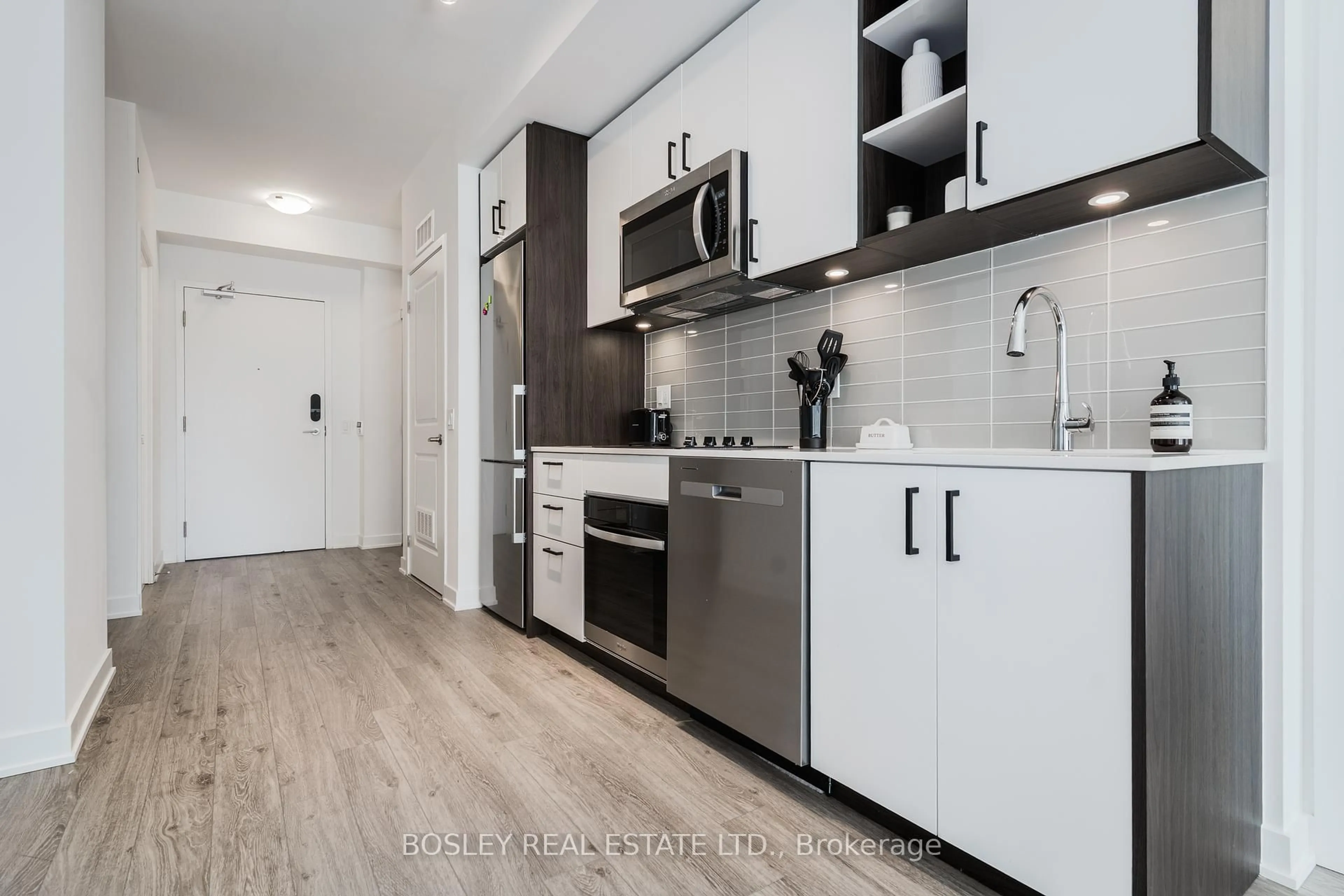 Unknown for 543 Richmond St #314, Toronto Ontario M5V 1Y6