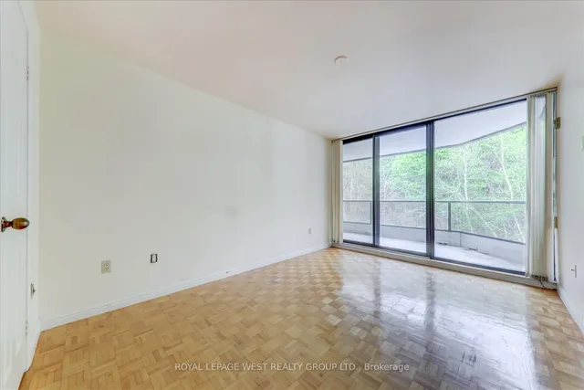 Additional property image - 3900 Yonge St Unit 909