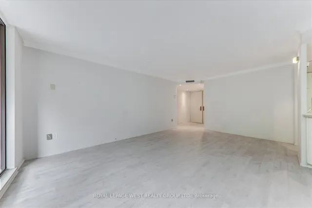 Additional property image - 3900 Yonge St Unit 909