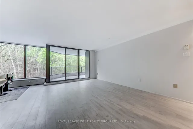 Additional property image - 3900 Yonge St Unit 909