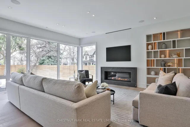 Additional property image - 2 Marchwood Dr