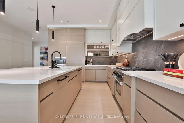Additional property image - 2 Marchwood Dr