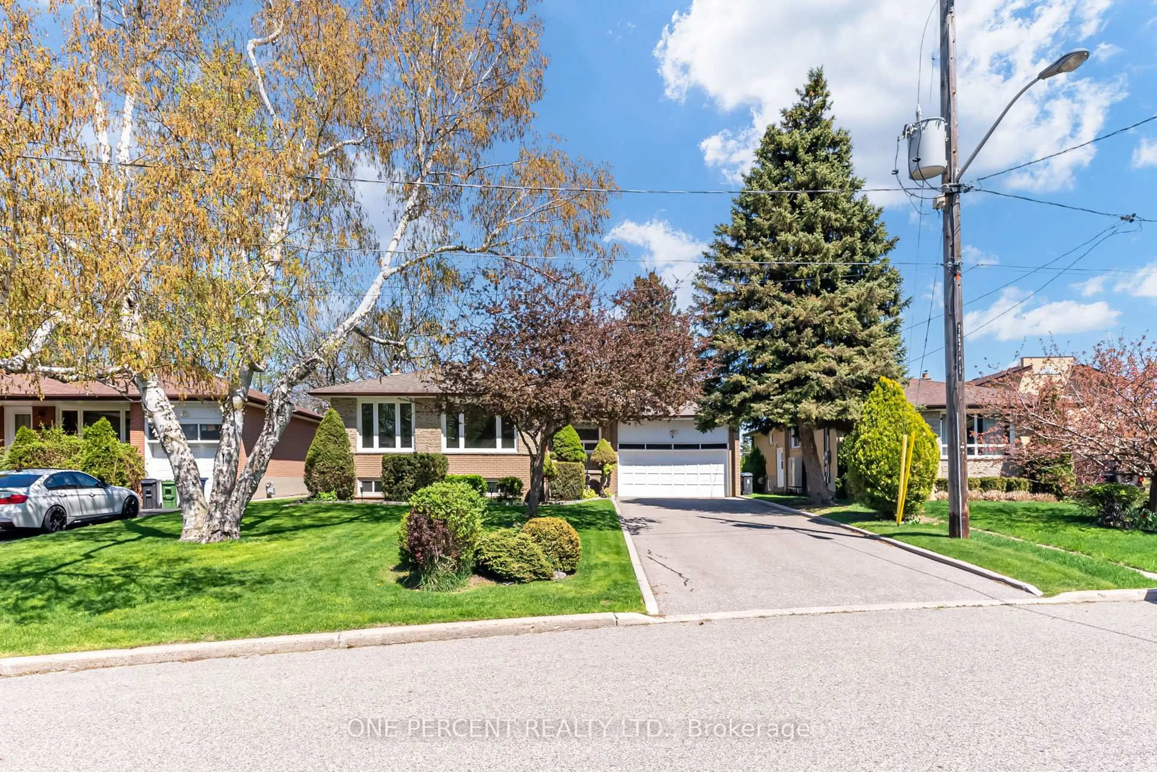 Unknown for 9 Geraldton Cres, Toronto Ontario M2J 2R5