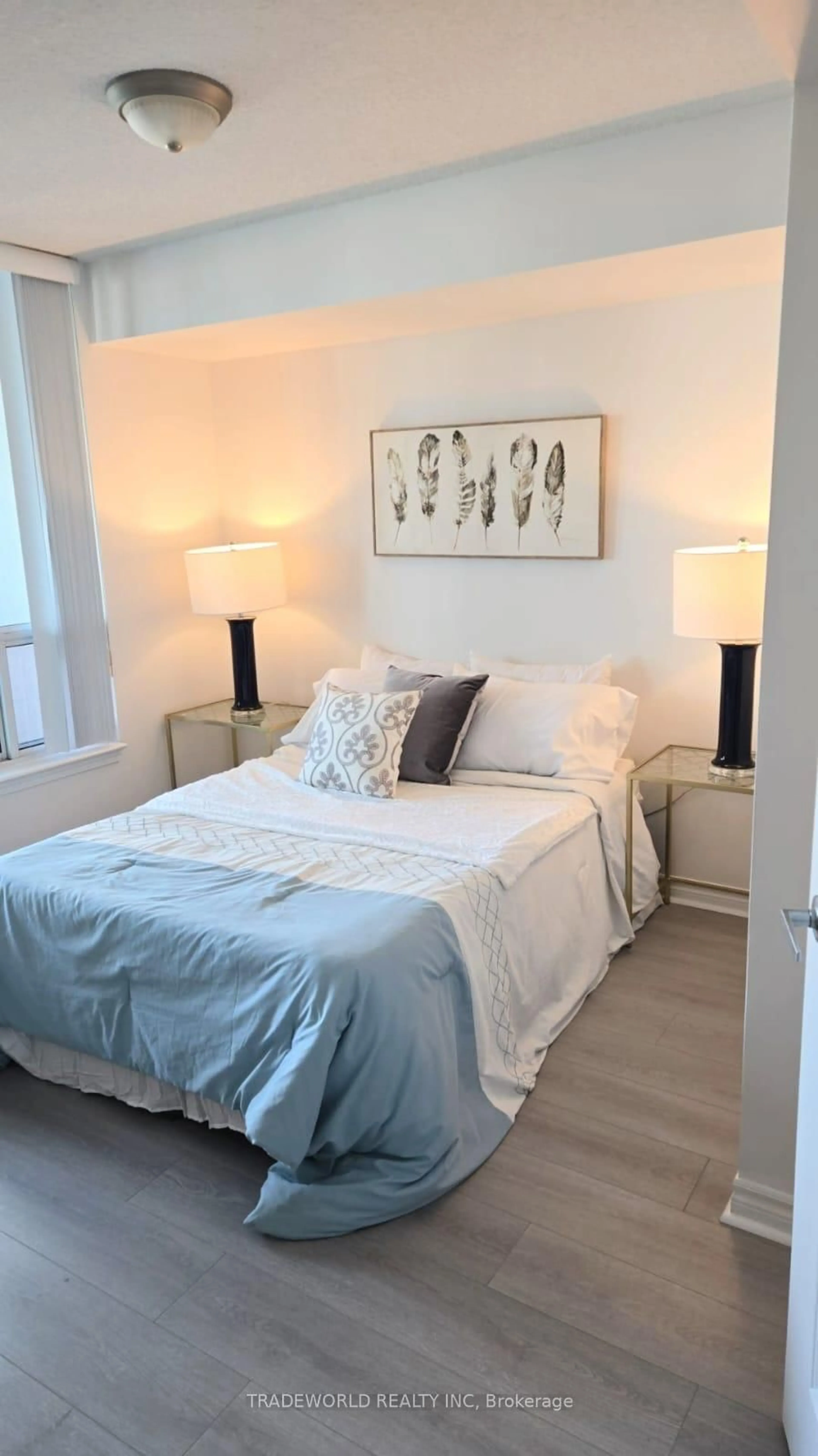 Bedroom with bed, unknown for 17 Barberry Pl #1105, Toronto Ontario M2K 3E2