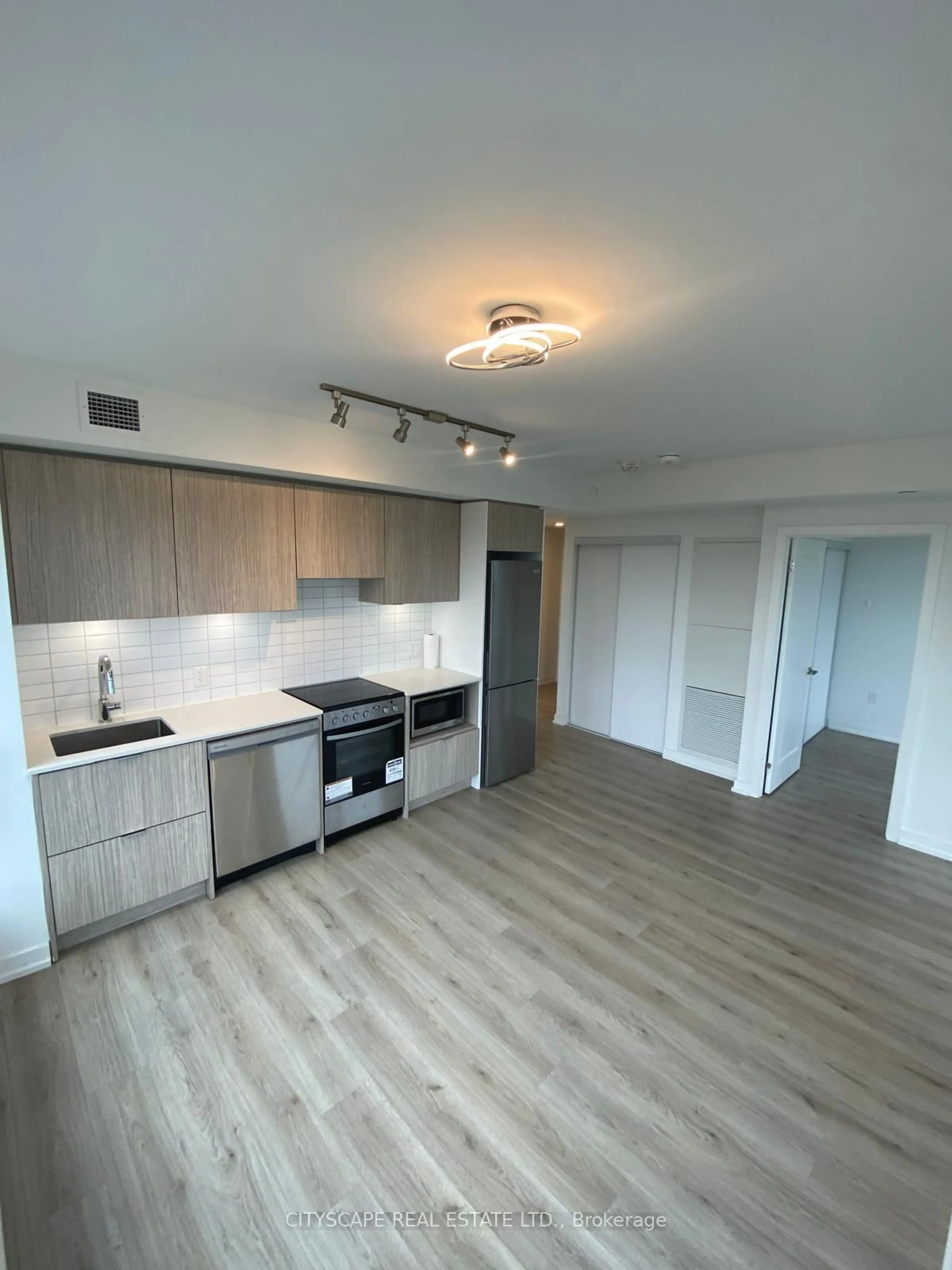 Unknown for 395 Bloor St #3607, Toronto Ontario M4W 0B4