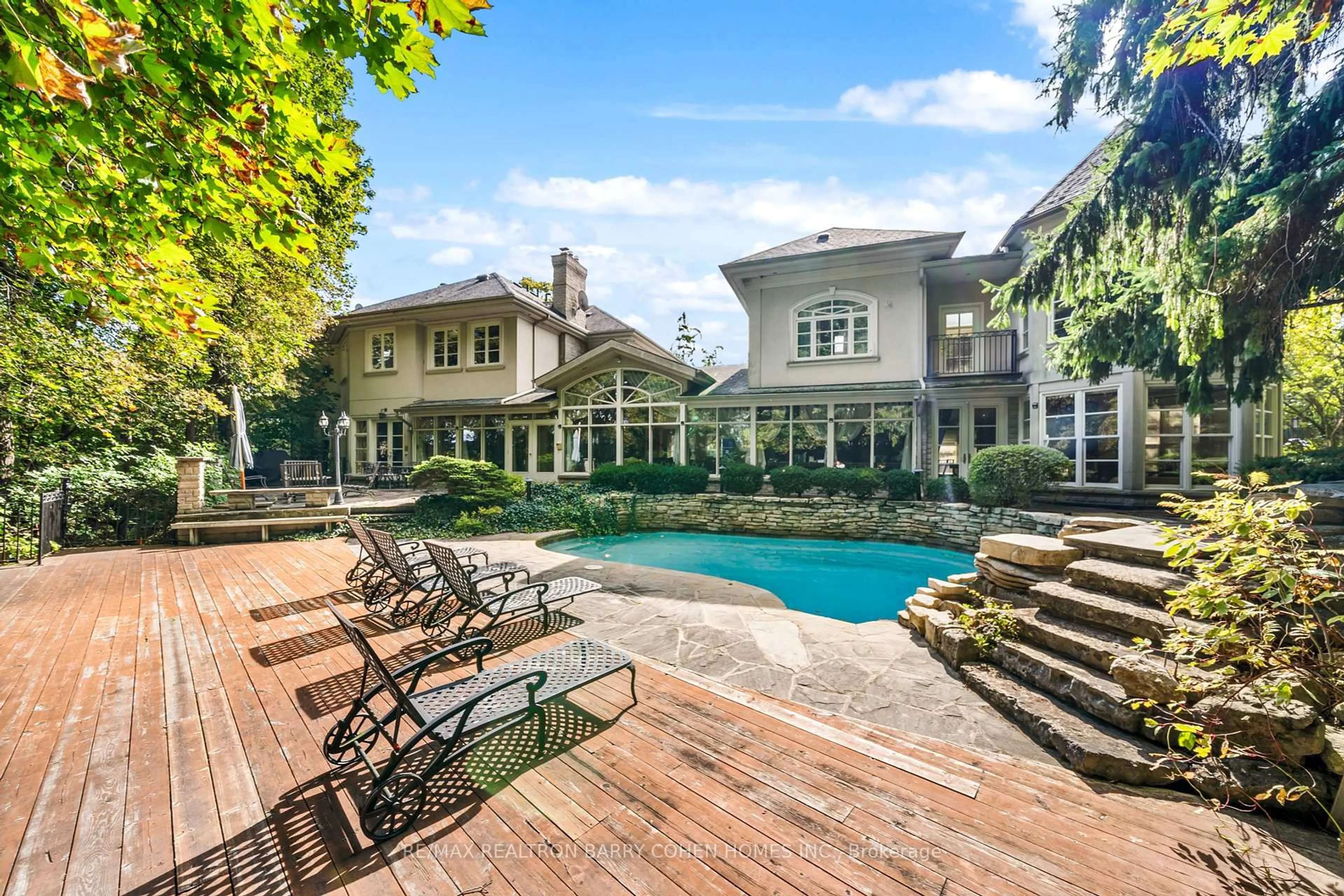 Patio, unknown for 340 Riverview Dr, Toronto Ontario M4N 3E1