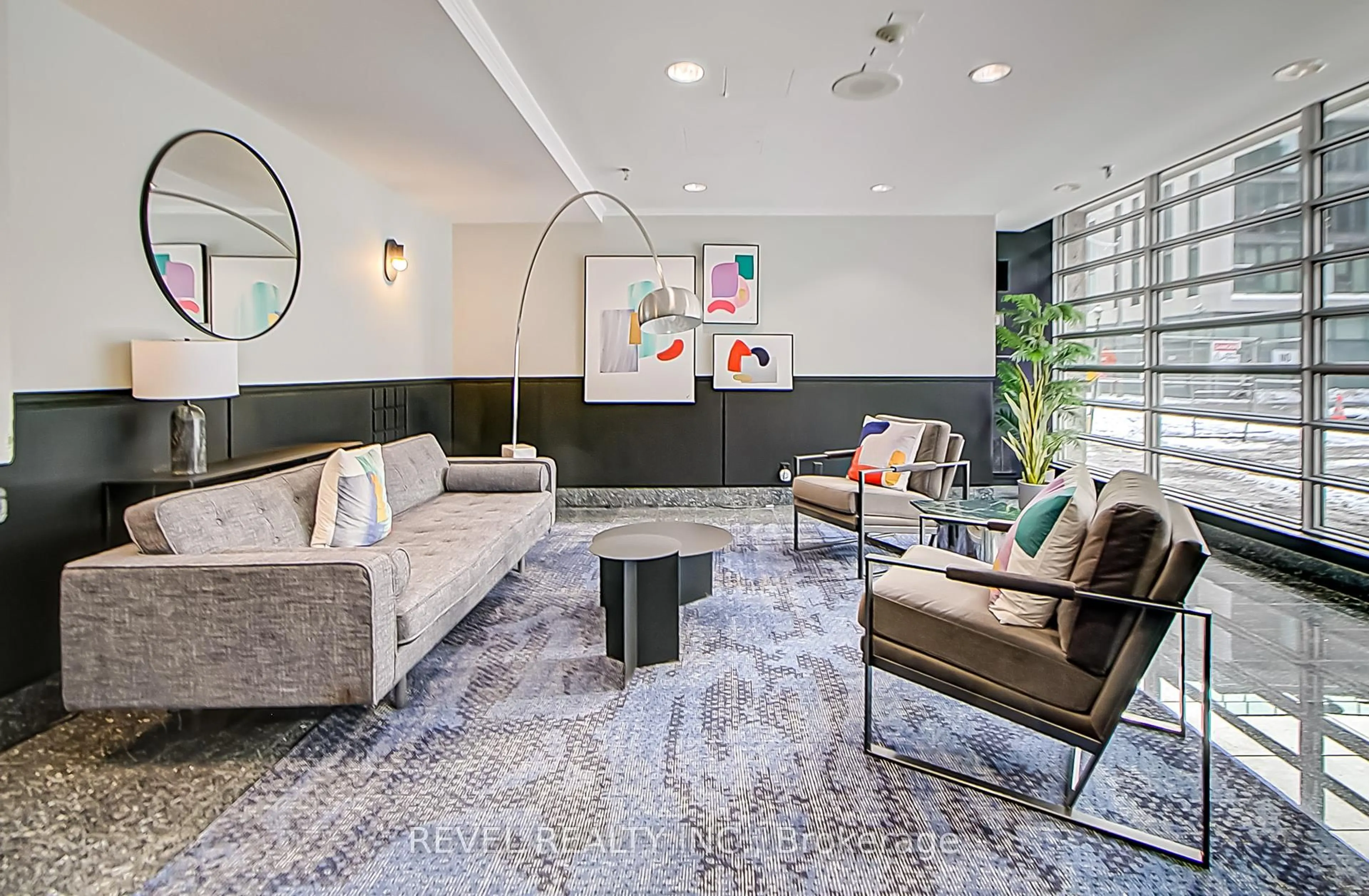 Lobby for 50 Lombard St #1004, Toronto Ontario M5C 2X4