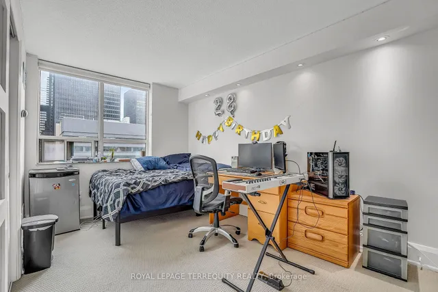 Additional property image - 71 Simcoe St Unit 2103