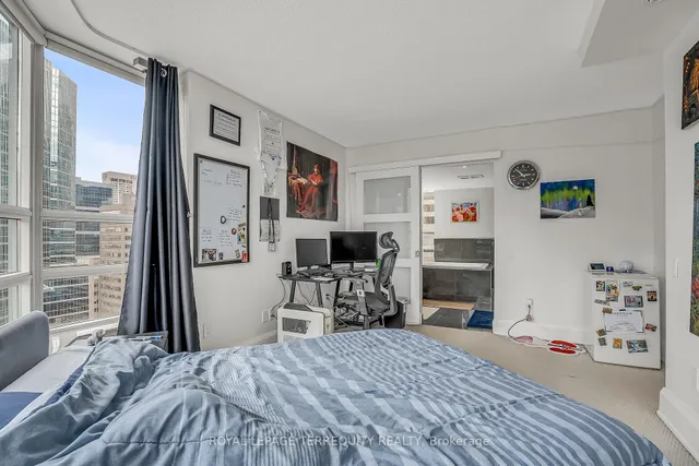 Additional property image - 71 Simcoe St Unit 2103